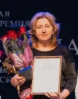 Поздравляем Танзилю Юсуфовну Бичекуеву,  учителя балкарского языка и литературы МКОУ "С...