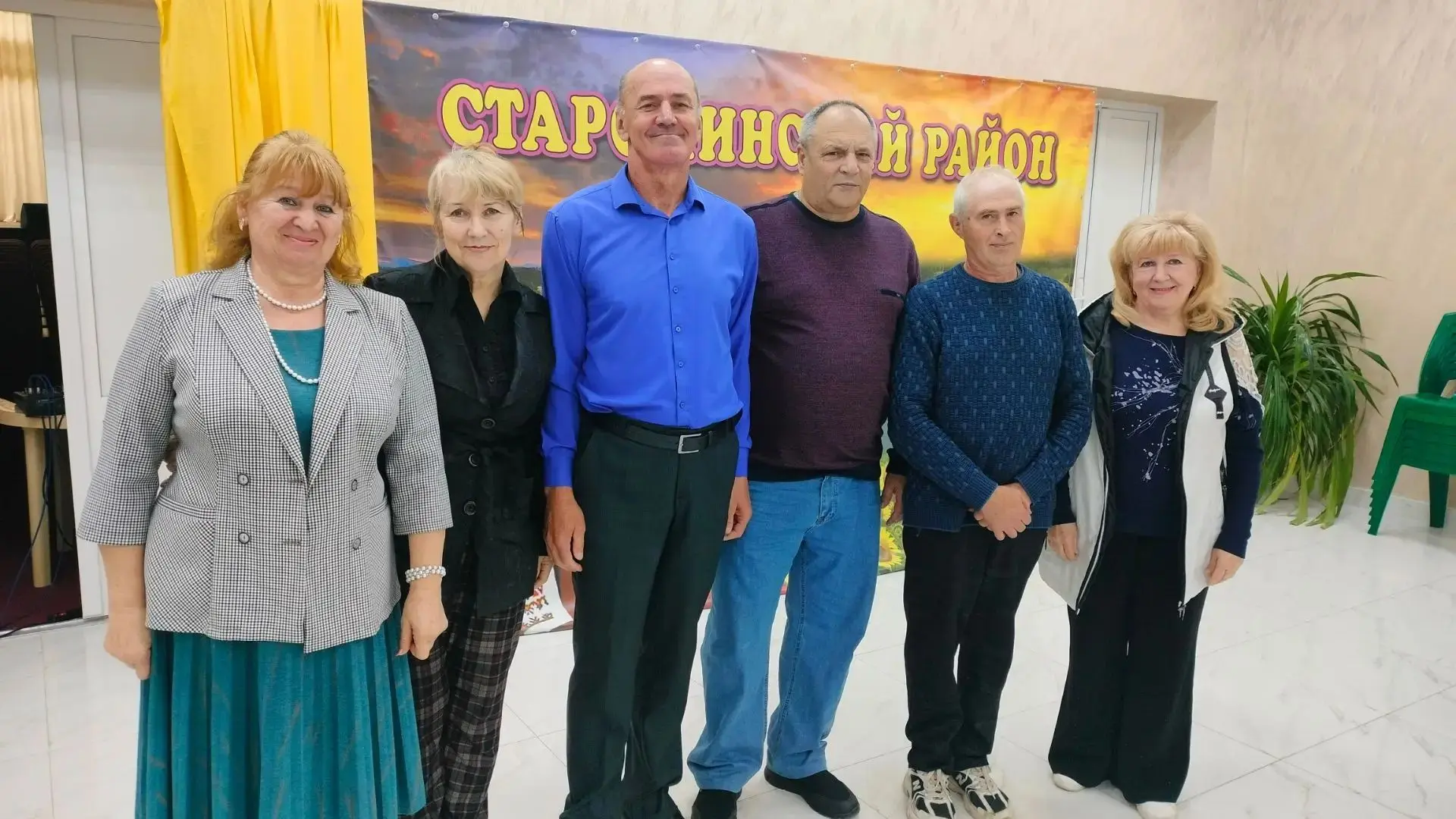 🍂 10 октября в ДК «Чапаева» состоялось тёплое и вдохновляющее заседание клуба «Поэтиче...