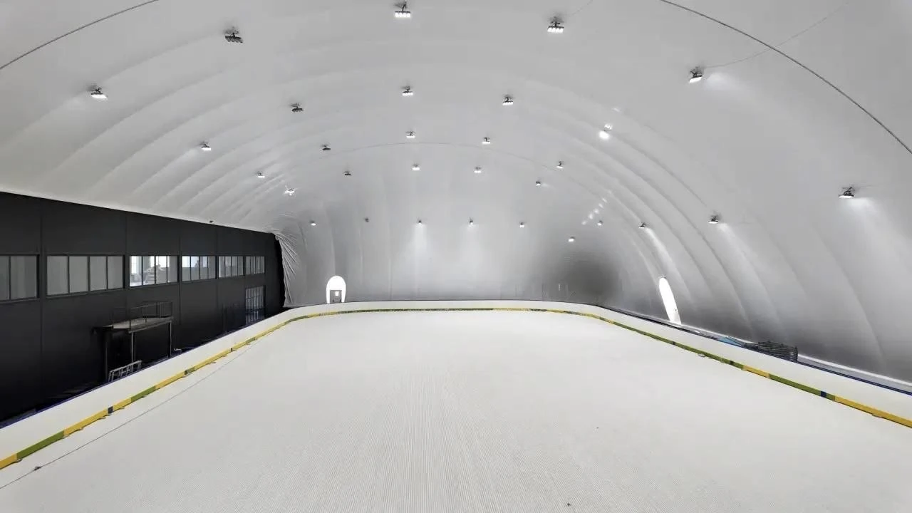 ⛸На левобережье скоро состоится открытие Ледового комплекса