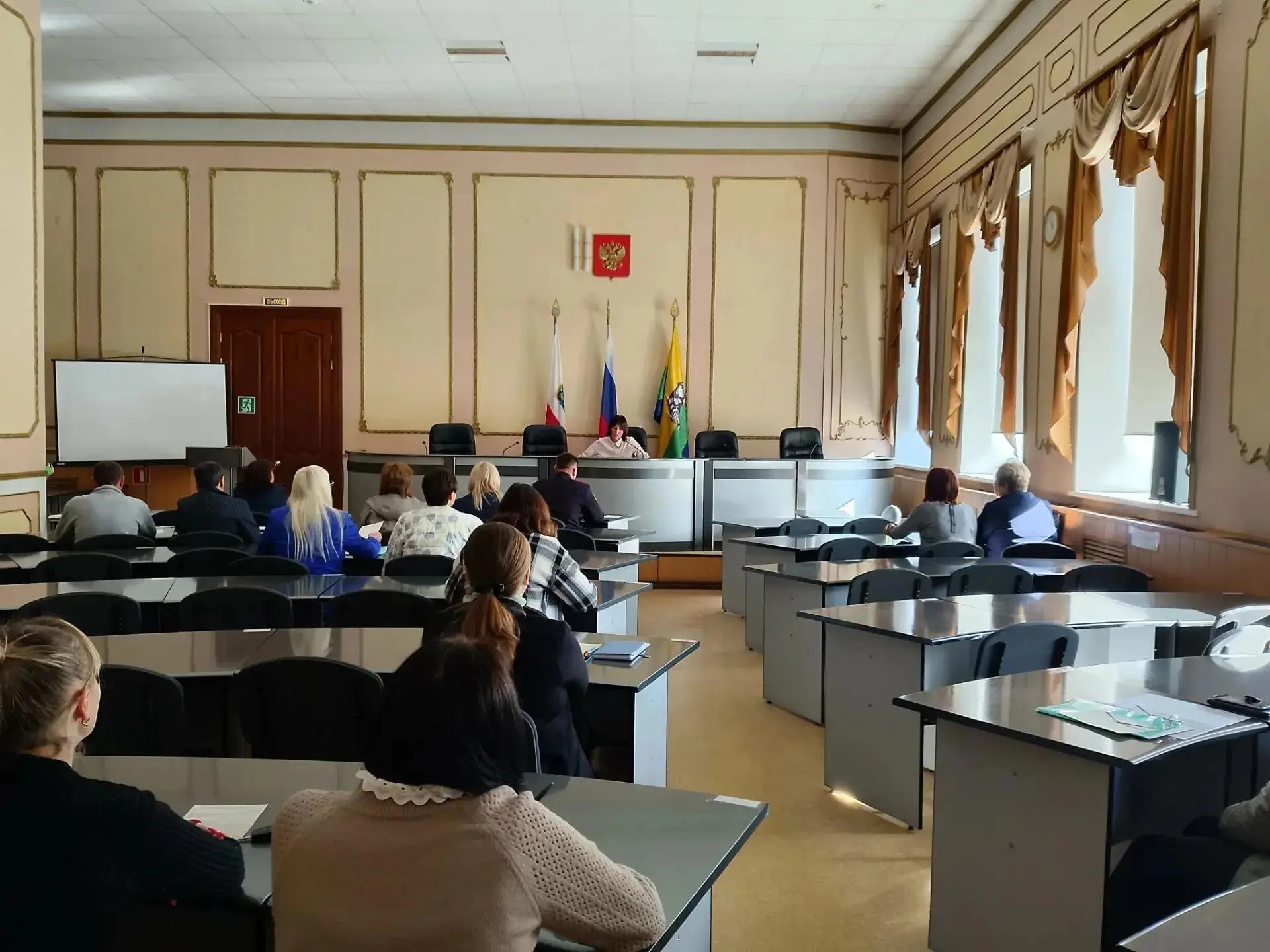 На антинаркотической комиссии говорили об уничтожении посевов запрещенных растений