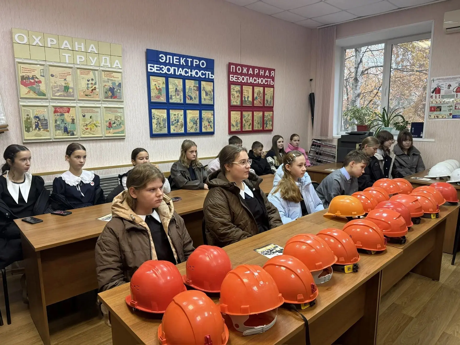 Школьники познакомились с работой газовой котельной