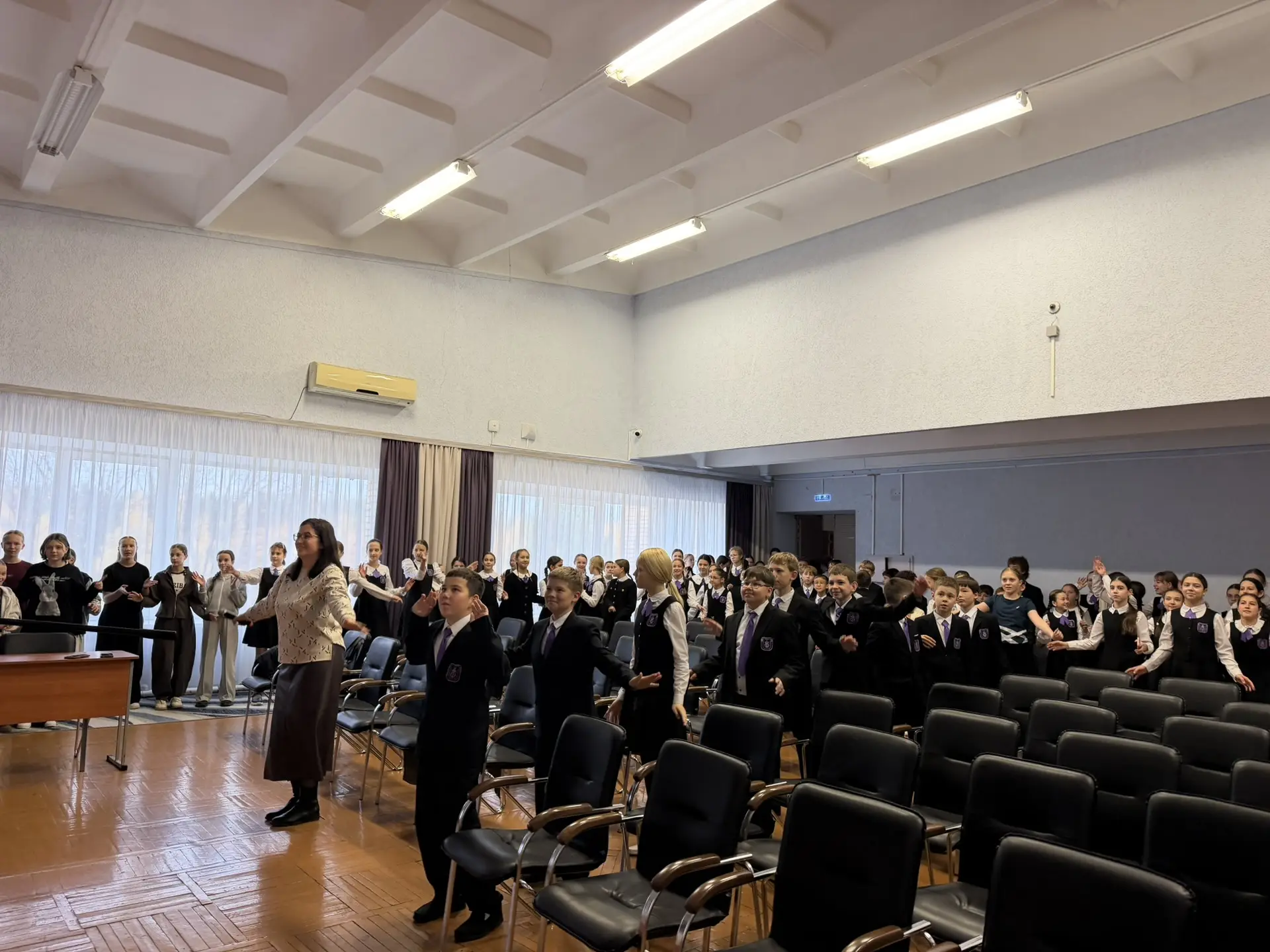 Добрый вечер, дорогие лицеисты, уважаемые педагоги и родители! 🤗