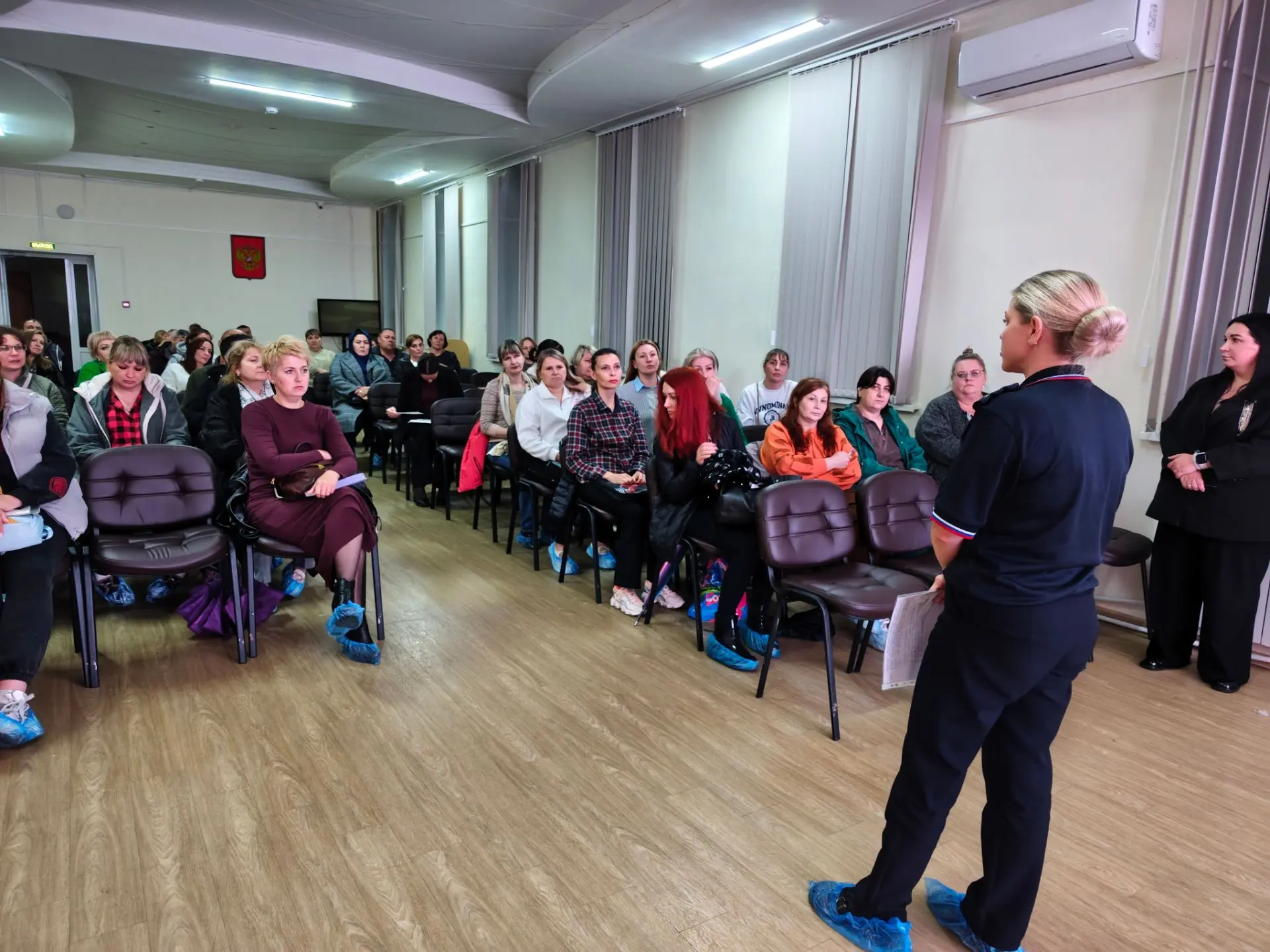 👨‍👩‍👧‍👦 Важный диалог о главном: в 9-х и 11-х классах прошли родительские собрания