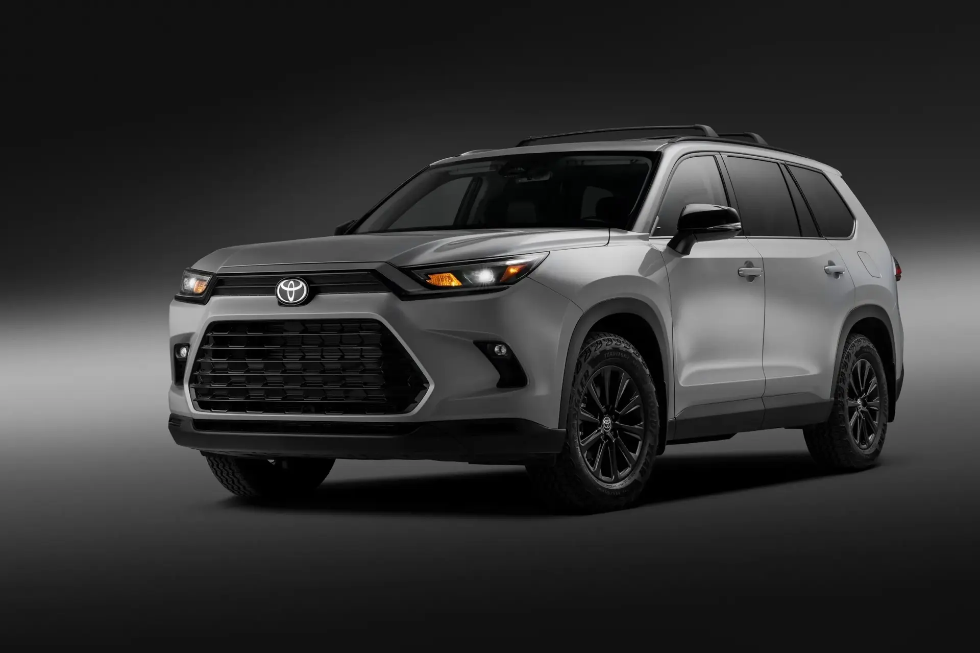 Toyota представила обновленный Grand Highlander 2027 года в новом исполнении Woodland