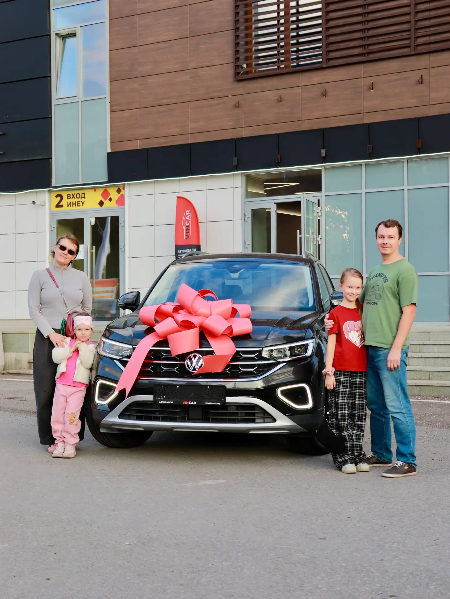 Мы часто говорим, что Volkswagen Tayron — идеальный семейный кроссовер. И вот почему