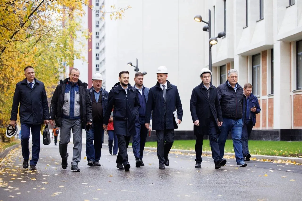 Айрат Гатиятов оценил развитие инфраструктуры Президентской академии