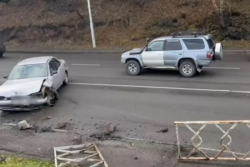 📌 В Петропавловске трезвый водитель легковушки заснул за рулём и врезался во внедорожник