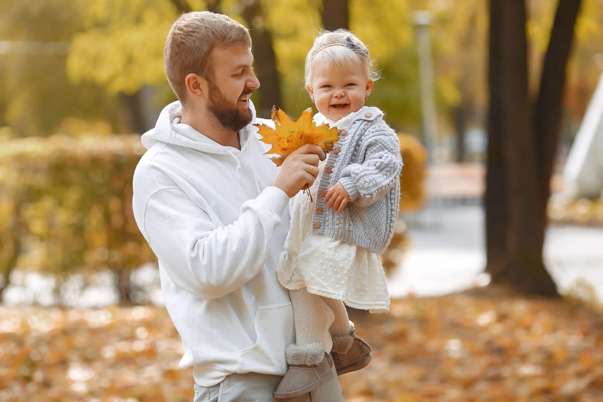 👧 Как рождение дочери меняет отношение мужчины к жене: выводы ученых