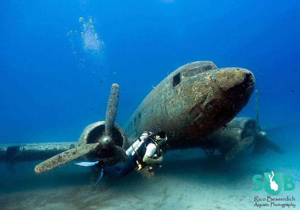 Американский авиалайнер DC-3, затонувший в конце 1940-х годов у берегов Турции