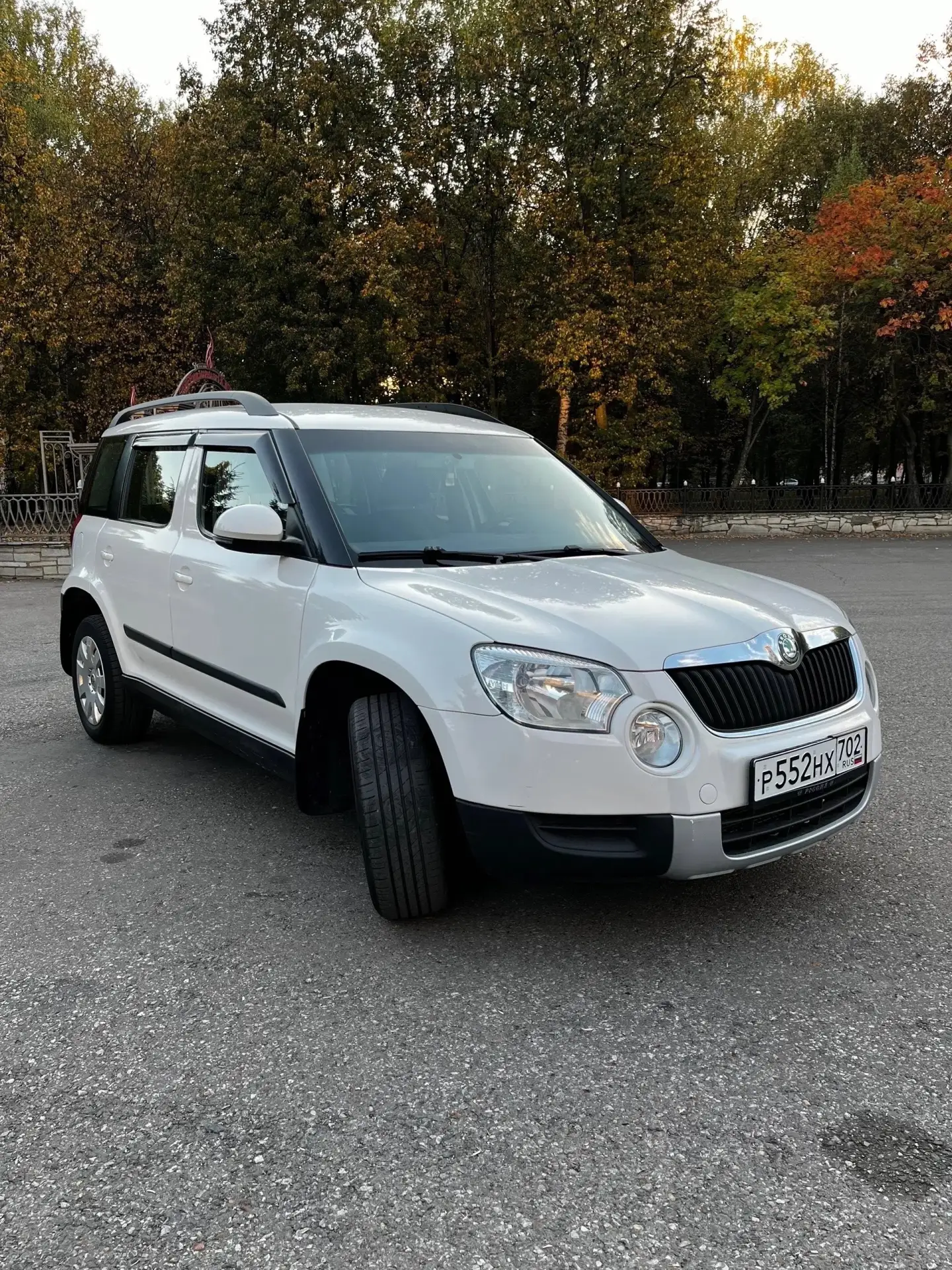 Продам авто Skoda Yeti 1.2 турбо на механике 2013 года. Всего было 2 владельца. По техн...