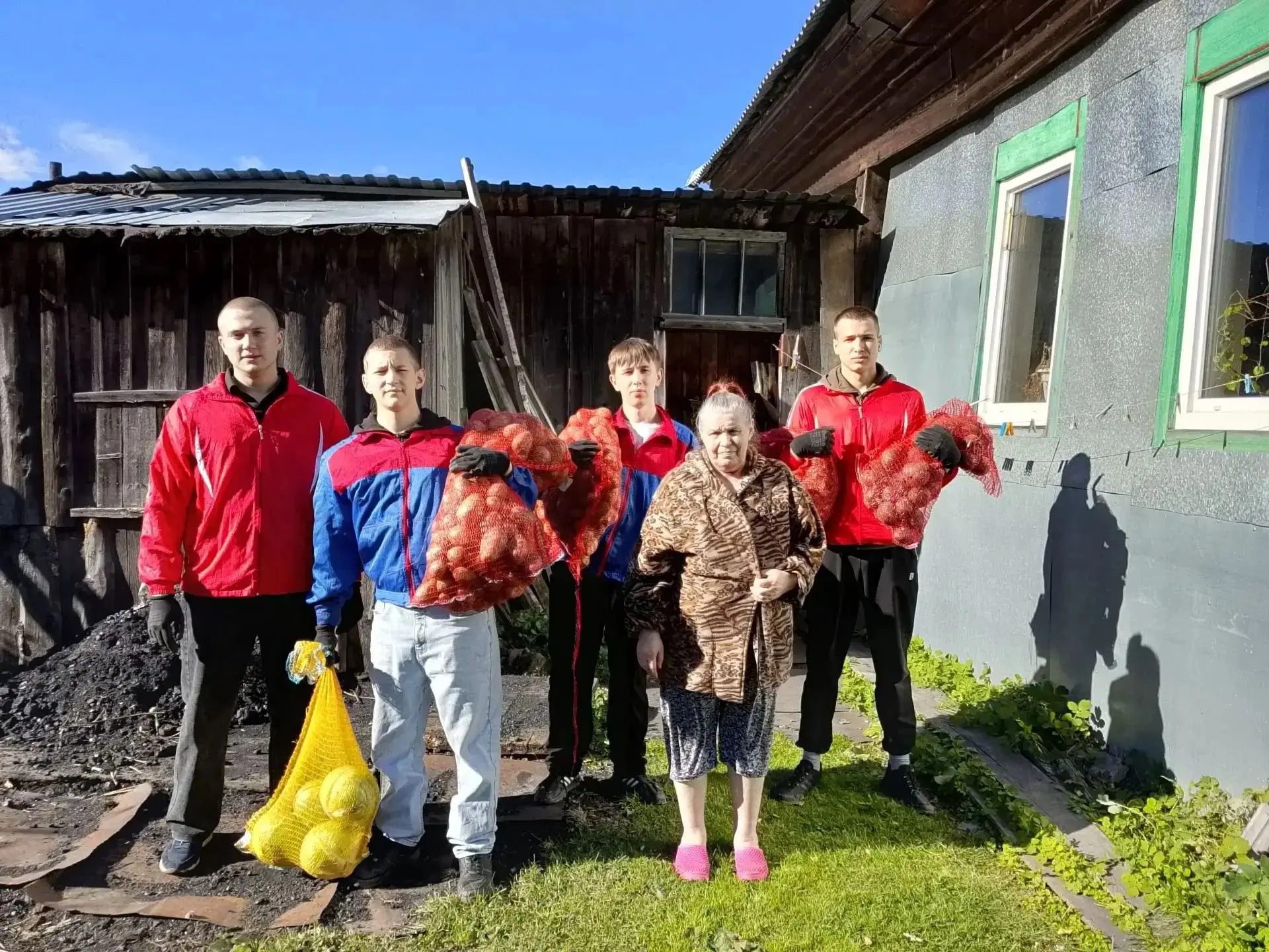 Осень согреваем добрыми делами!