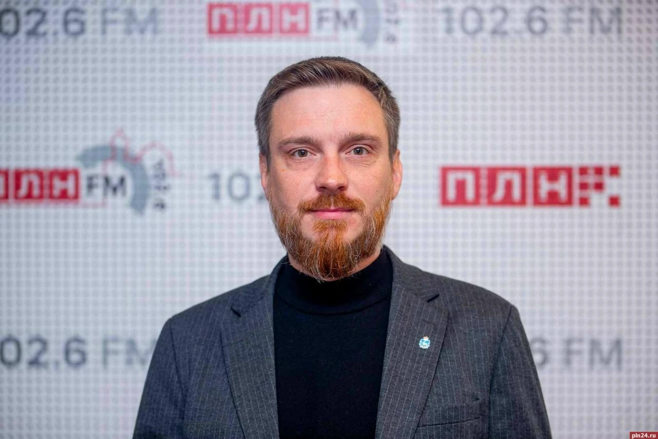 Регоператор «Экогрупп» объяснил псковичам, почему на контейнерных площадках остаётся мусор