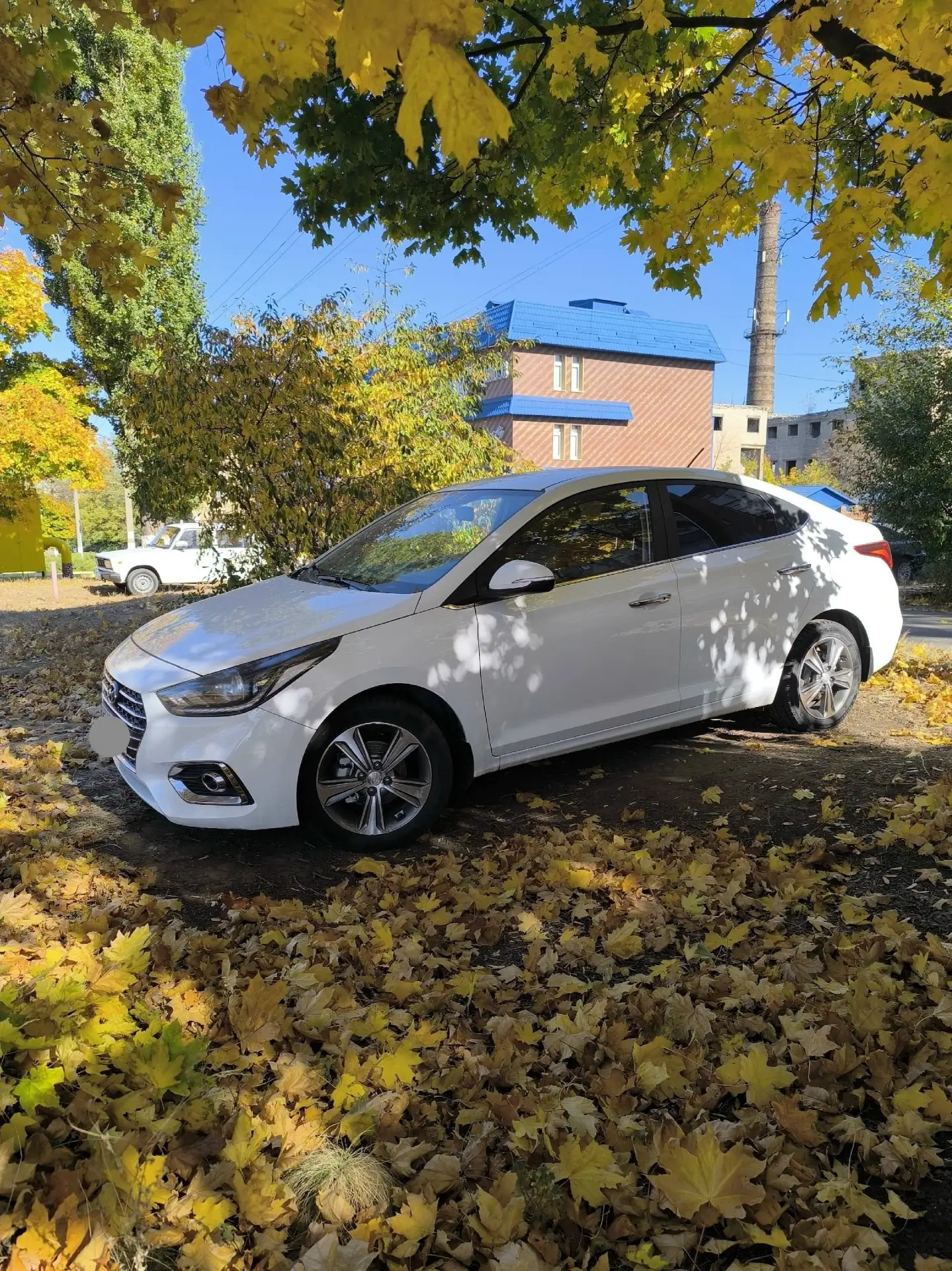 Продам машину Hyundai Solaris 2 в максимальной комплектации для этой модели ! Состояние...