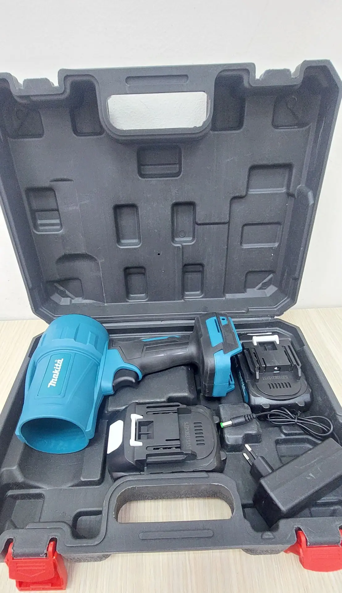 Воздуходувка Makita