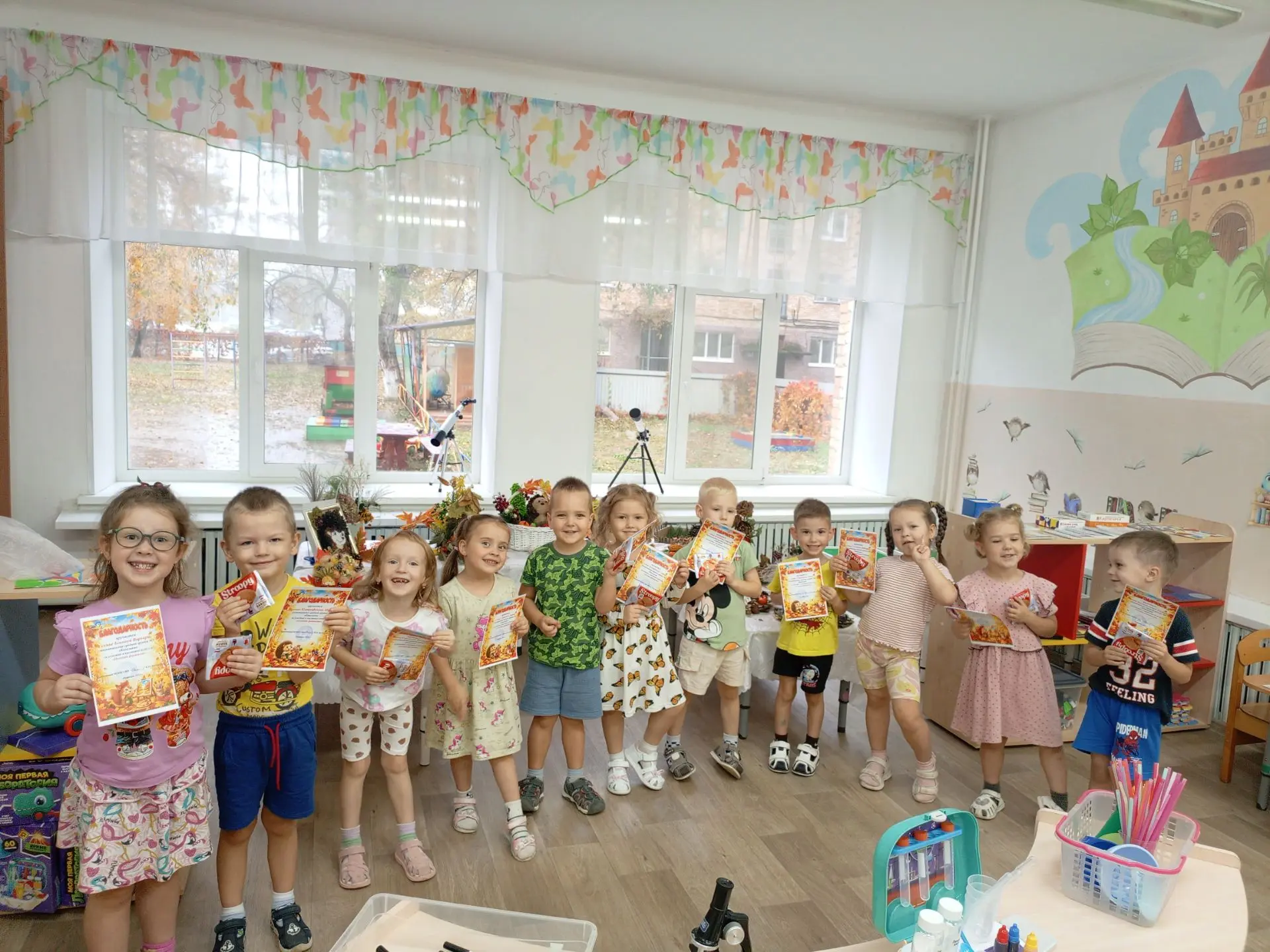 Сегодня в группе "Капельки" прошел особенный и очень приятный день. Мы чествовали наших...