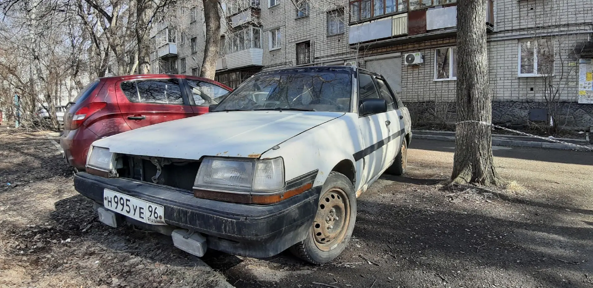 В Екатеринбурге разбираю Карину 2 Т150 1986 года.