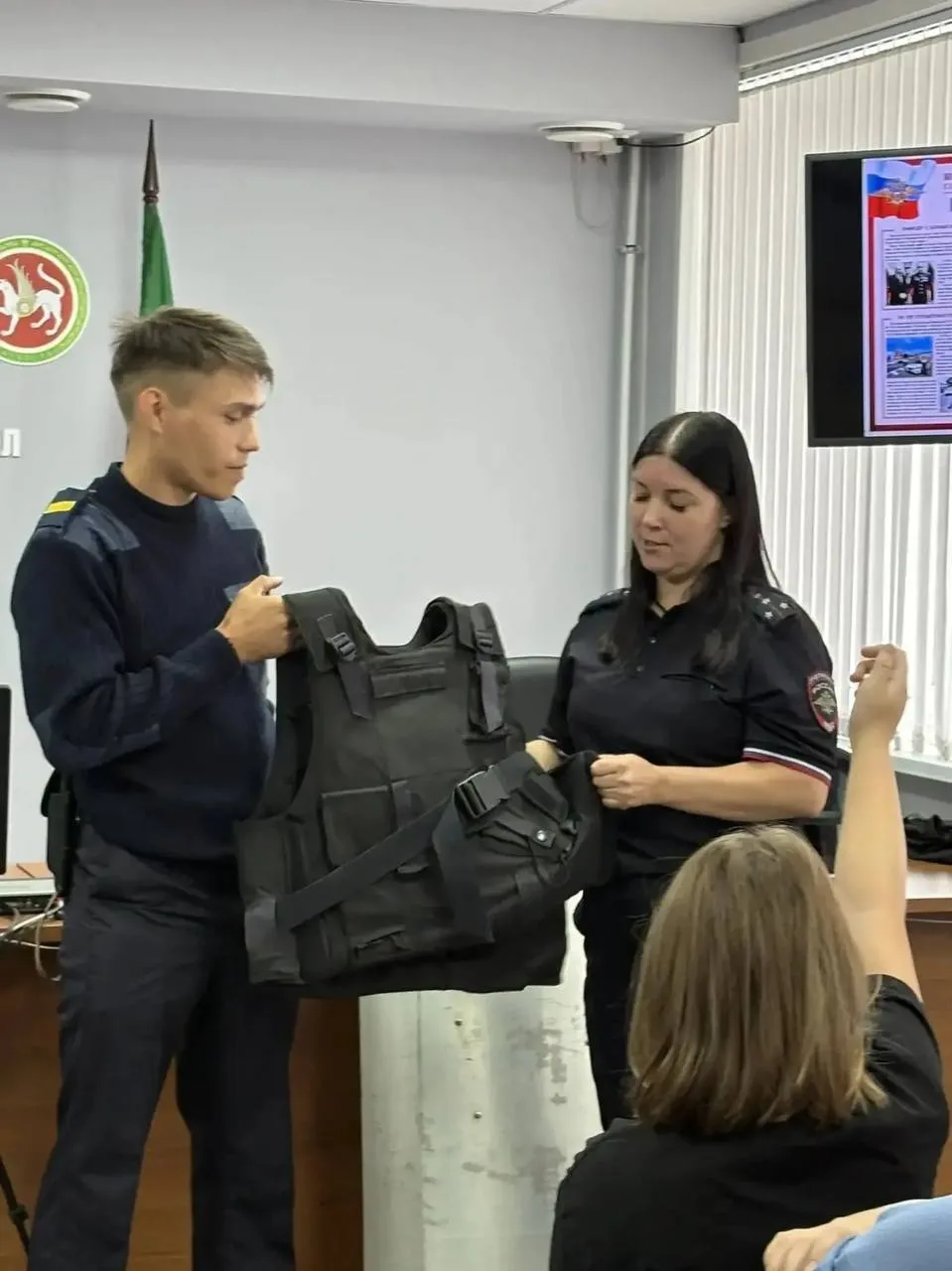 👮 Пятиклассники из Мензелинска провели день в отделе полиции — что они там увидели