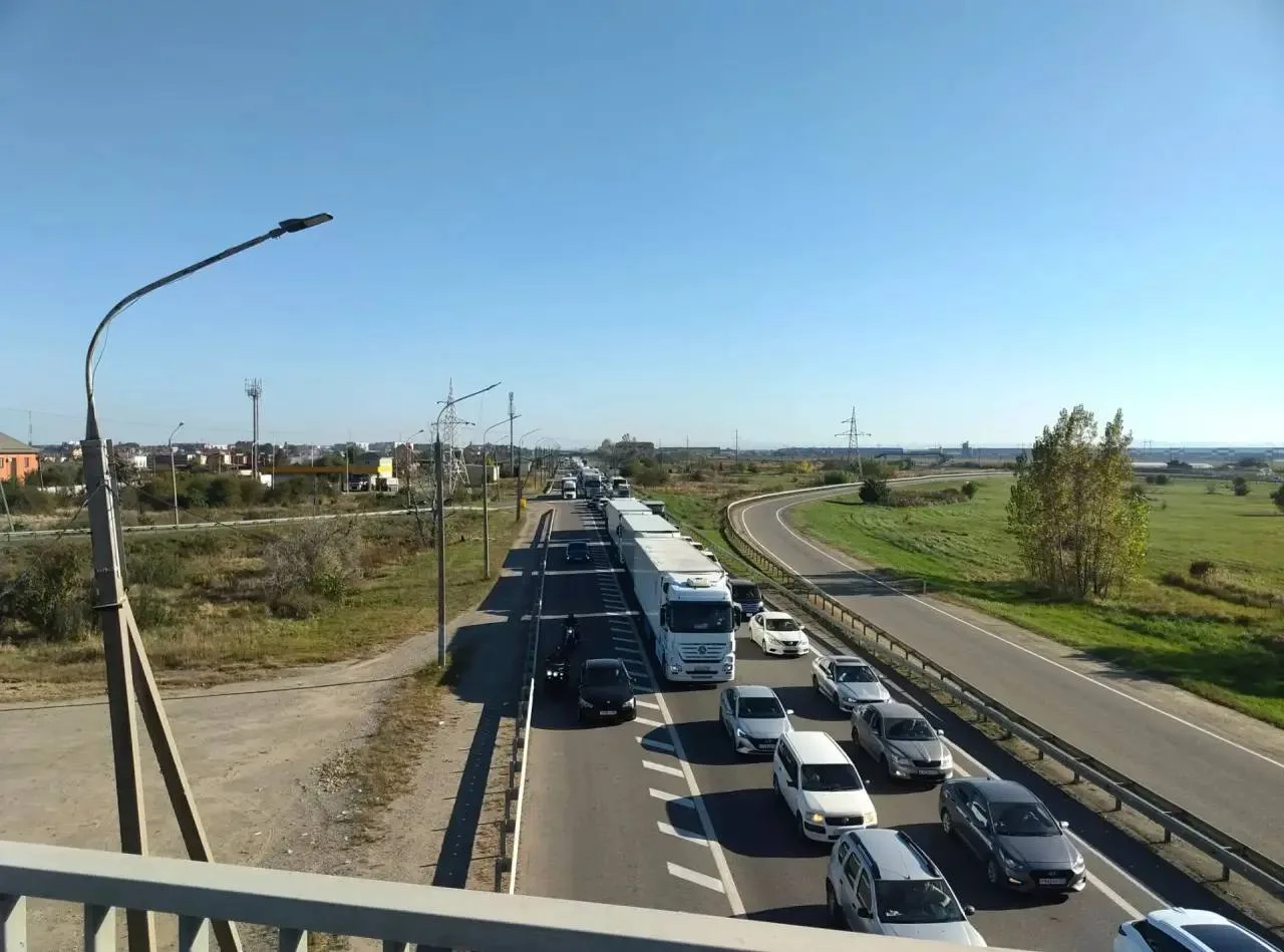 Трасса М-4 «Дон»... Город Адыгейск.