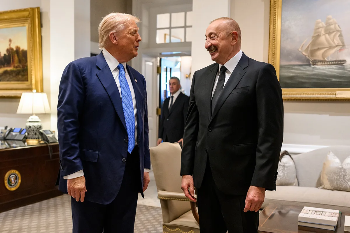 Президент Азербайджана Ильхам Алиев призвал вручить Трампу Нобелевскую премию мира: