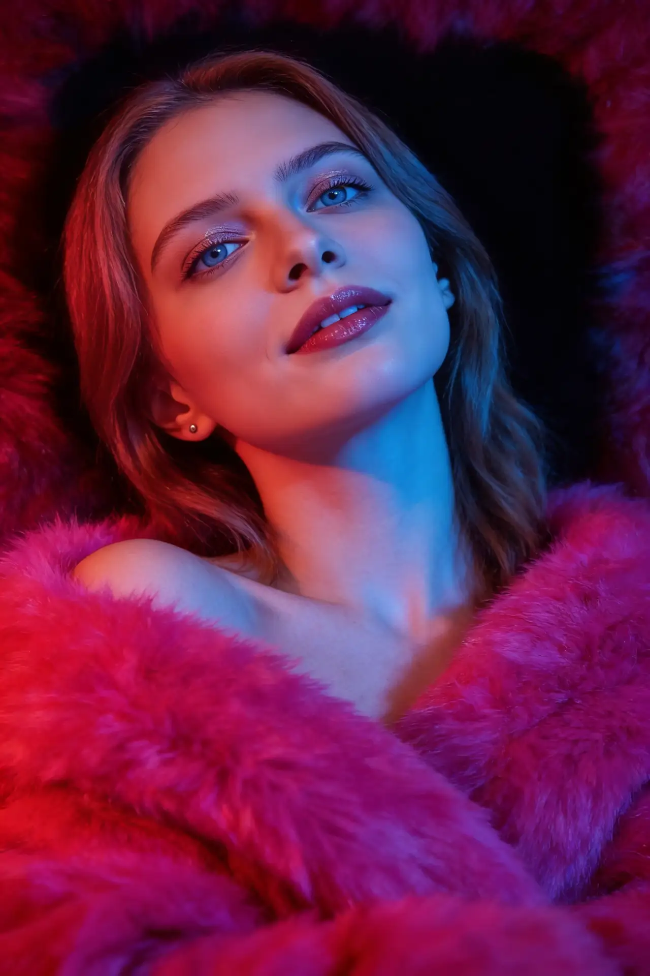 💄 Неоновый мех