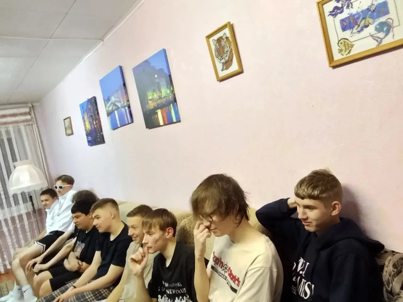 ✅ В общежитии Лукояновского Губернского колледжа проведена музыкально-развлекательная п...