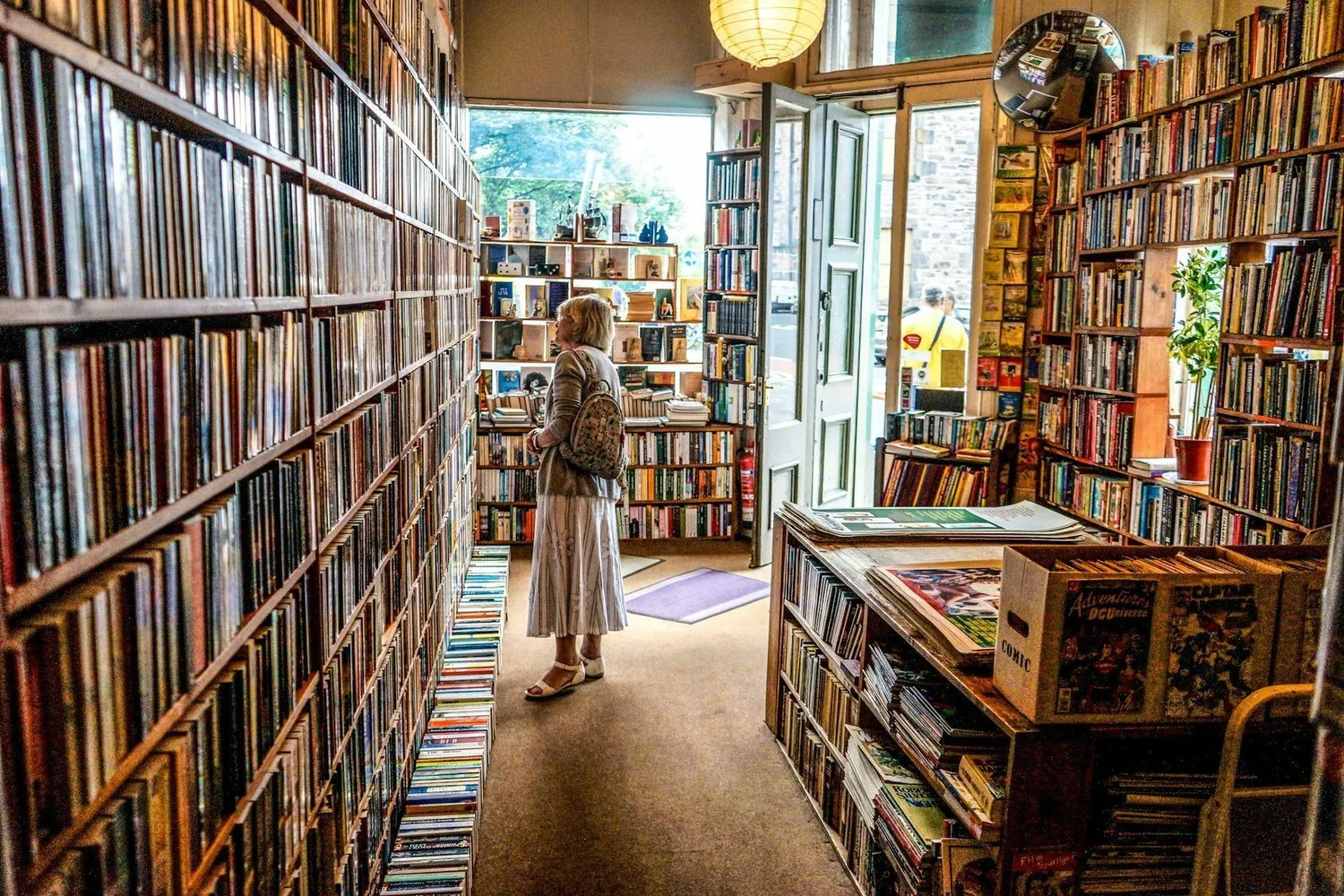 Книжные магазины в Великобритании просят о налоговых льготах на фоне пользы для психиче...