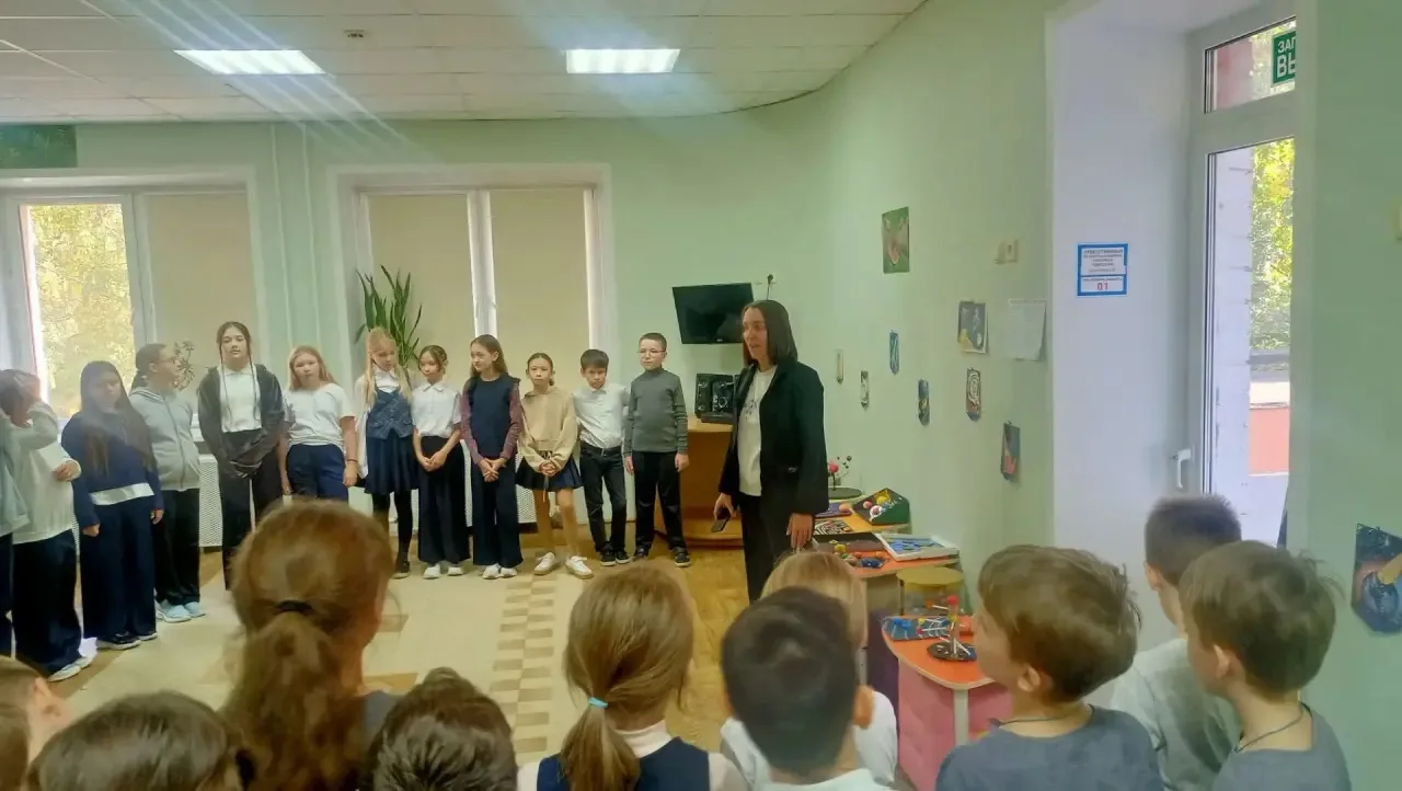 🚀 В день начала космической эры у нас случилась настоящая межзвёздная встреча: два шко...