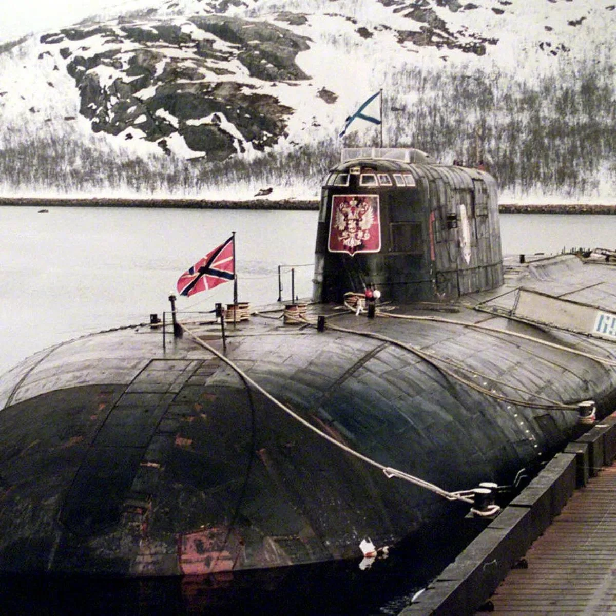 26 лет назад, 12 августа произошла катастрофа на атомной подводной лодке «Курск».