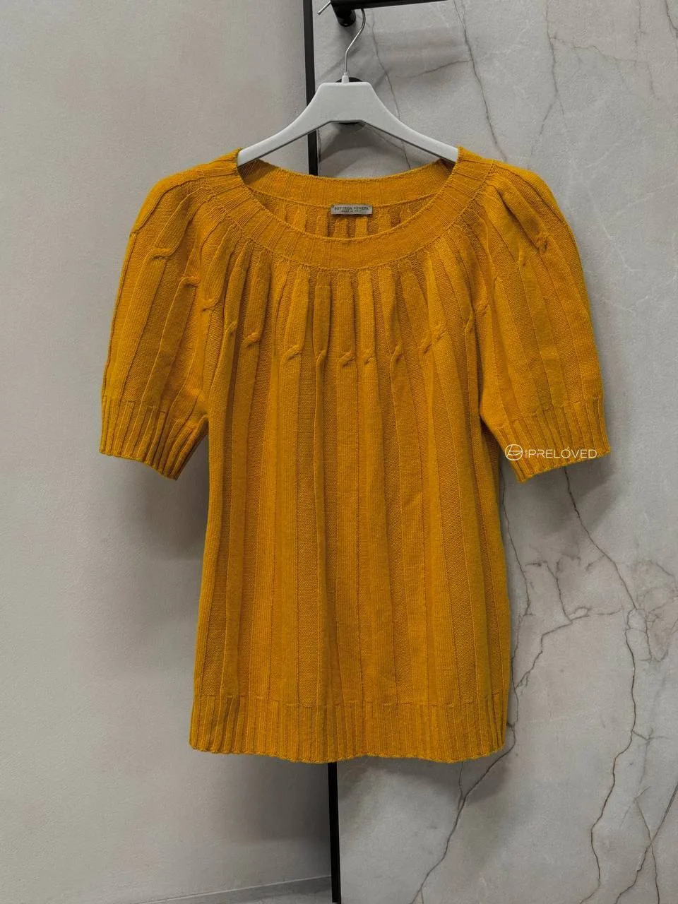 Кашемировый топ Bottega Veneta, маркировка 46IT. В идеальном состоянии.