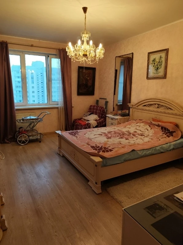 Сдаём уютную комнату 19 м² в тёплой, спокойной квартире — Санкт-Петербург, ул. Доблести...