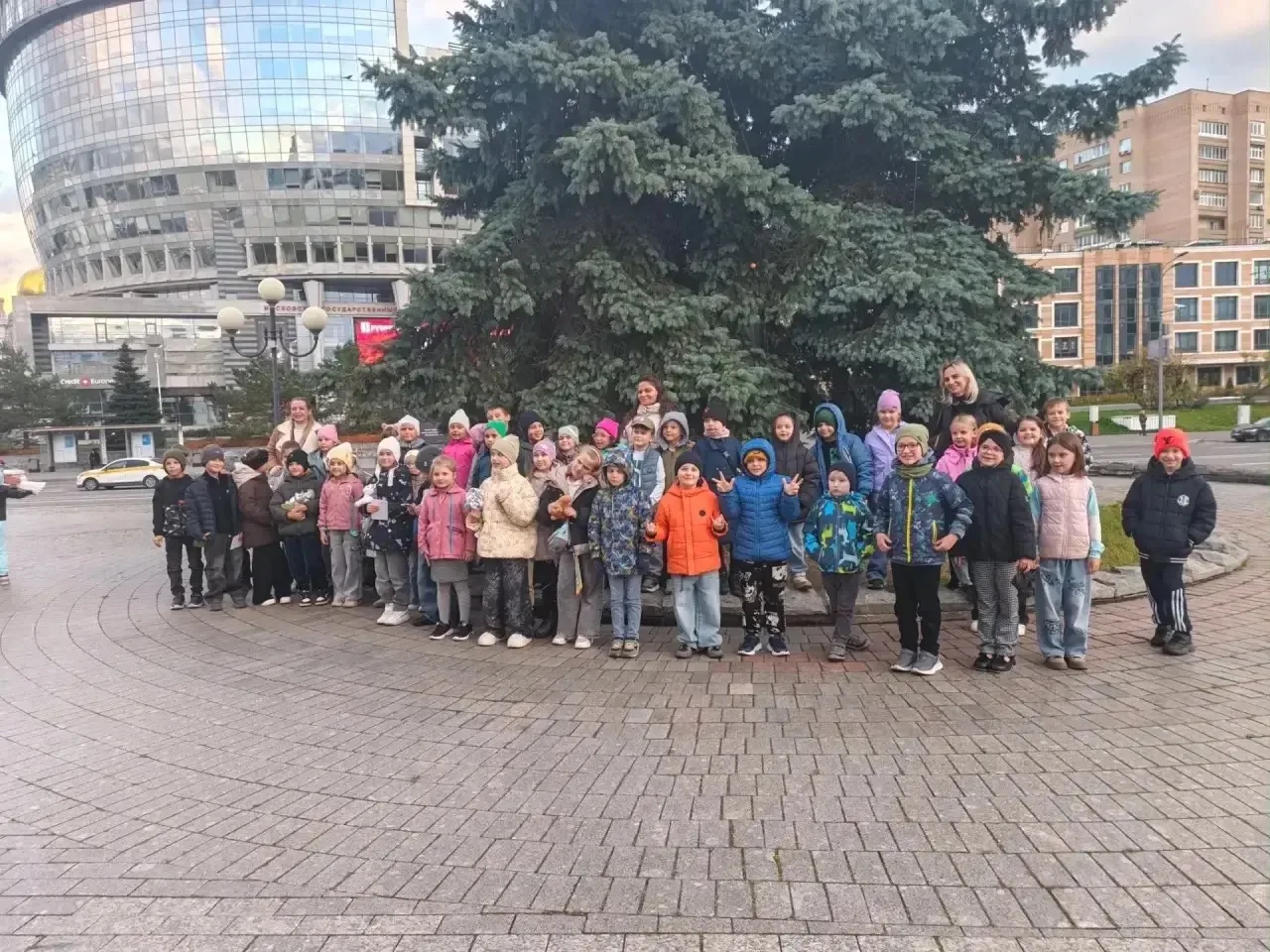 Волшебный мир театра Дурова: восторг и эмоции первоклассников!