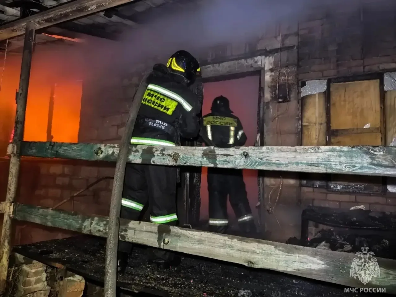 На пожаре в Челябинске погибли два человека