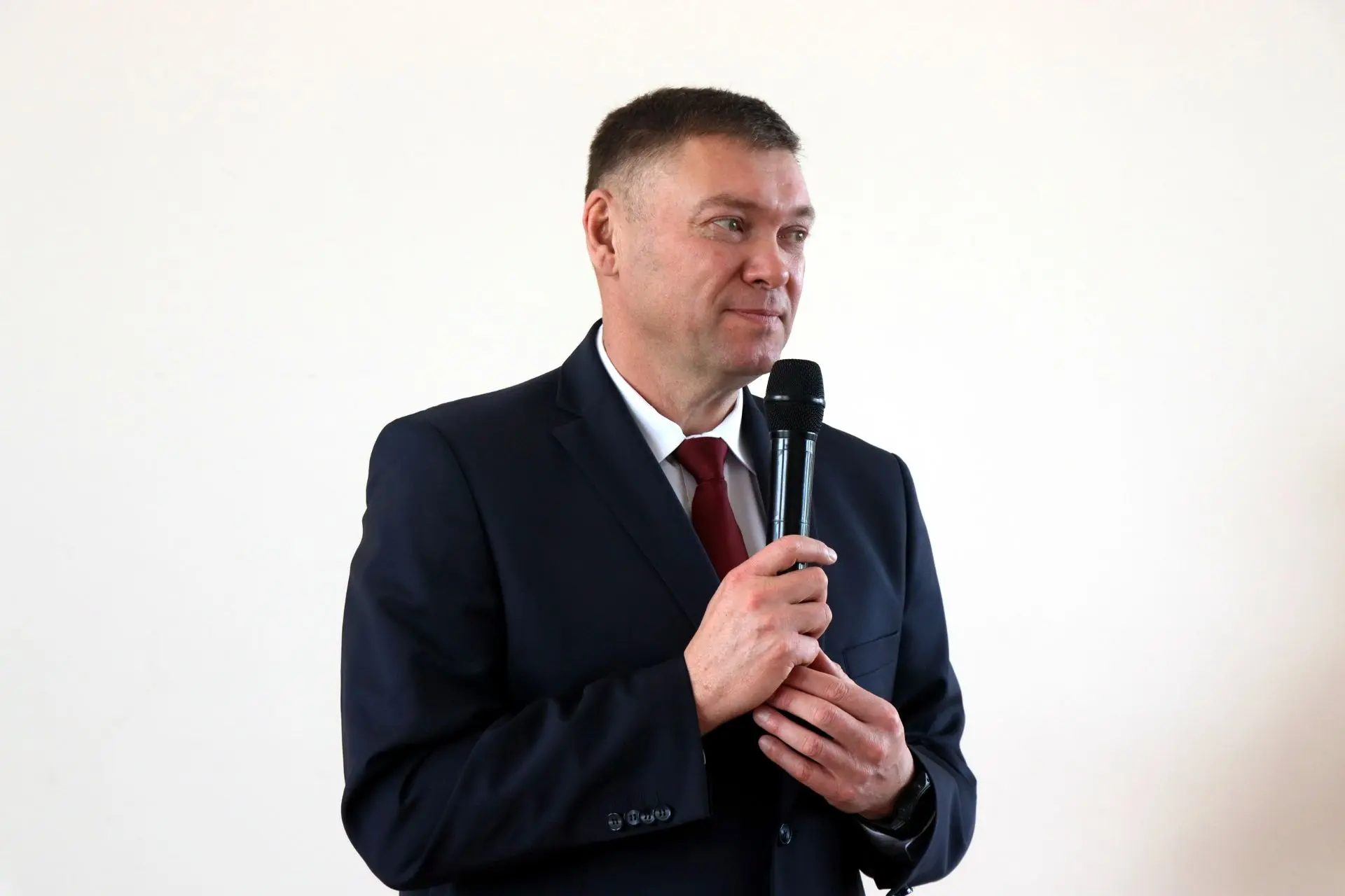 Сегодня вместе с коллегами поздравили и вручили передовикам Тогучинского района свидете...