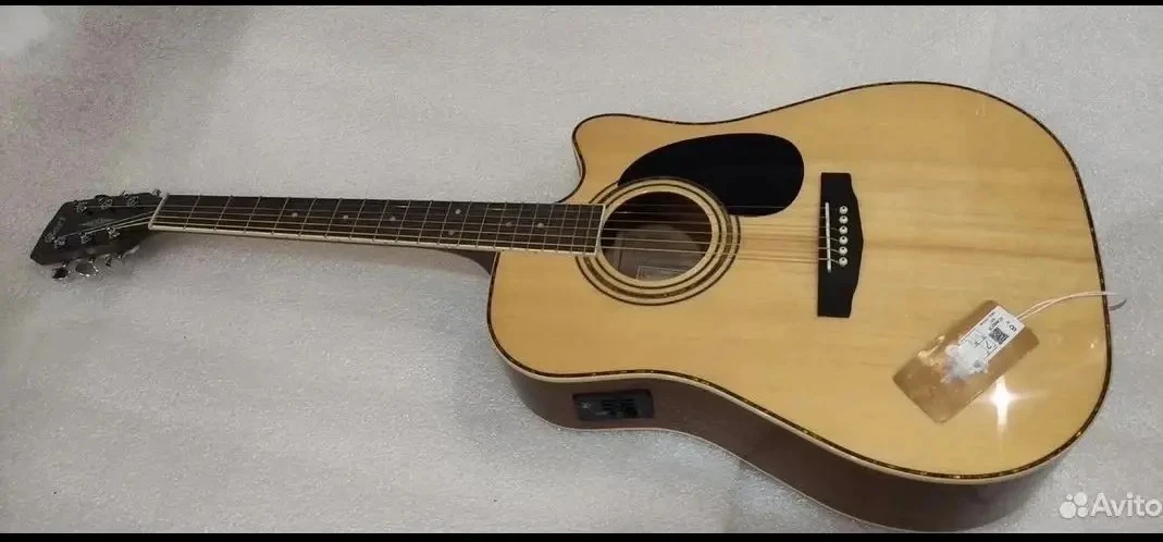 Продам электроакустическую гитару. CortAD 880CE - NAT Standard Series