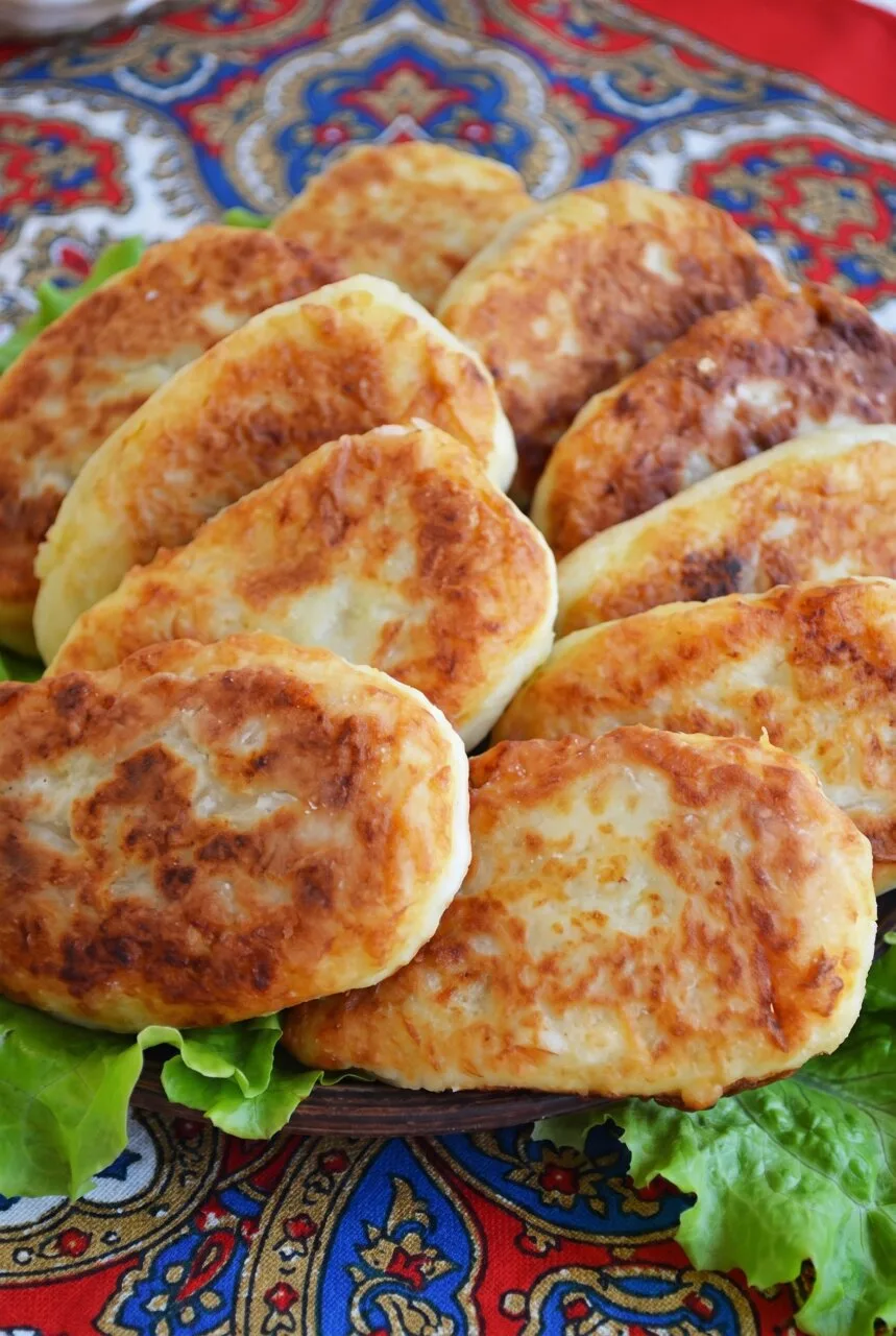 РУМЯНЫЕ КАРТОФЕЛЬНЫЕ ЗРАЗЫ С ГРИБАМИ И ЛУКОМ ИЗ ПРОСТЫХ ПРОДУКТОВ ДЛЯ ВКУСНОГО ДОМАШНЕГ...