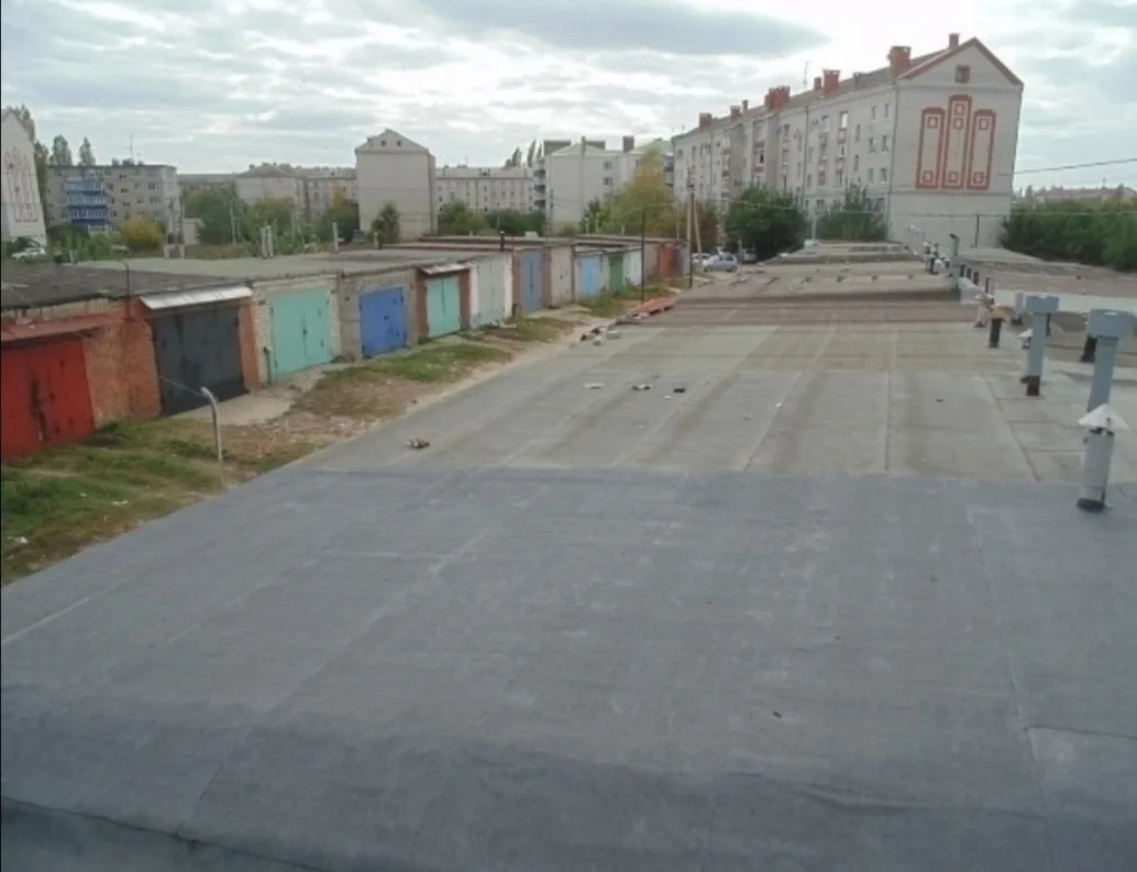 Перекрытие гаражей мягкой кровлей (стеклоизол, стекломаст, гидроизол, унифлекс и др.), ...