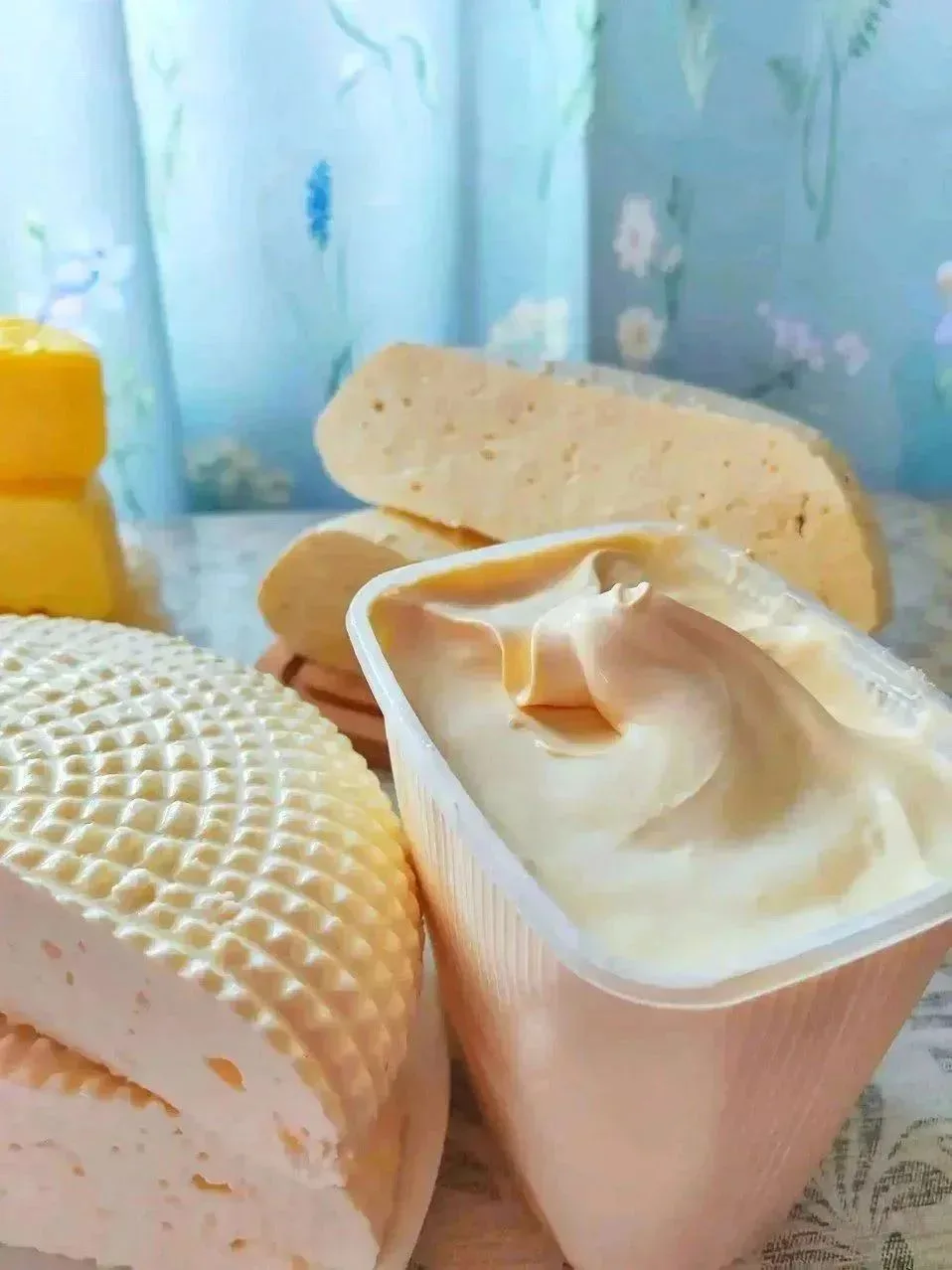 Молочная продукция с собственного подворья!