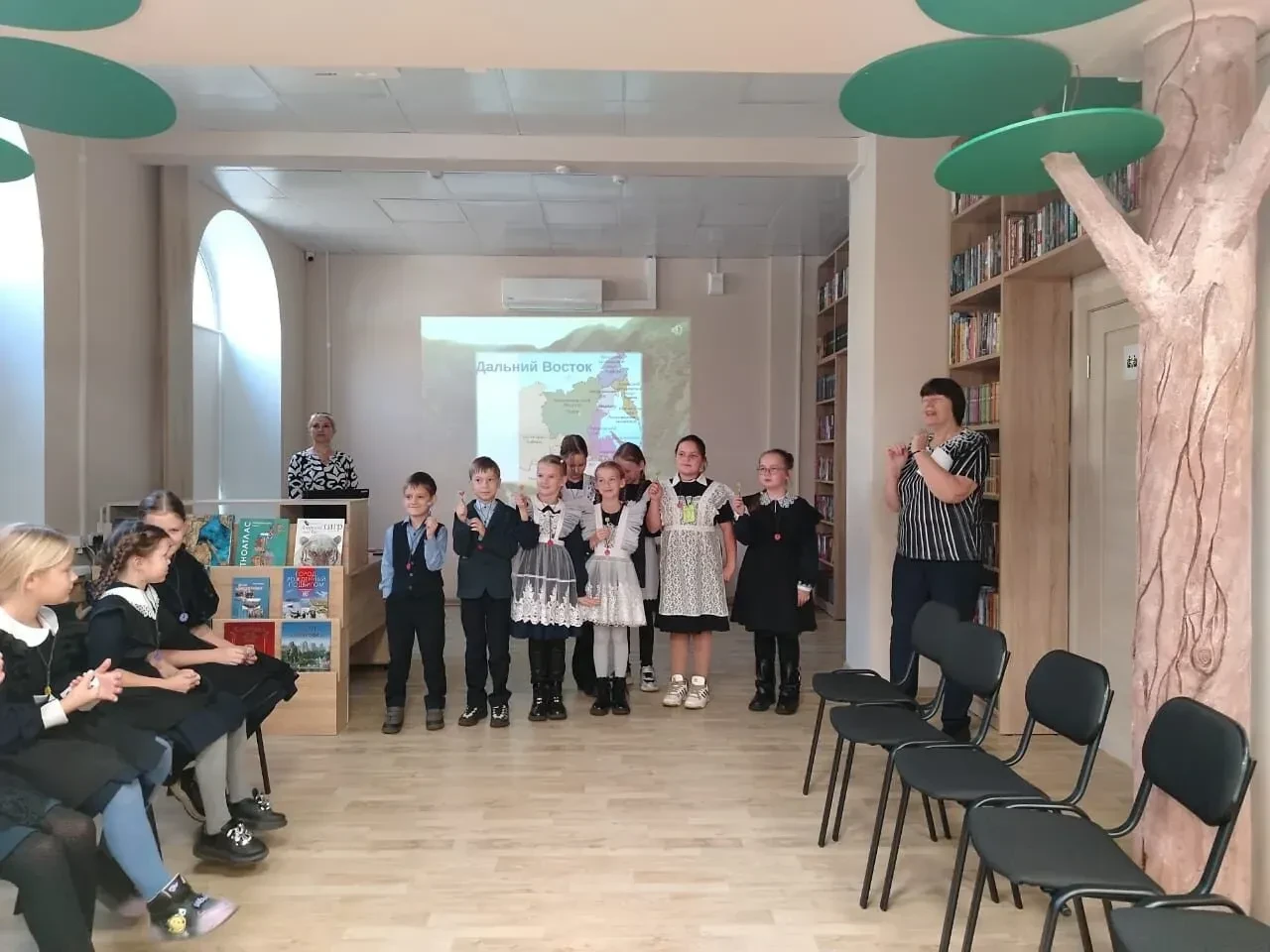 Краеведческий квест «По вагонам!»