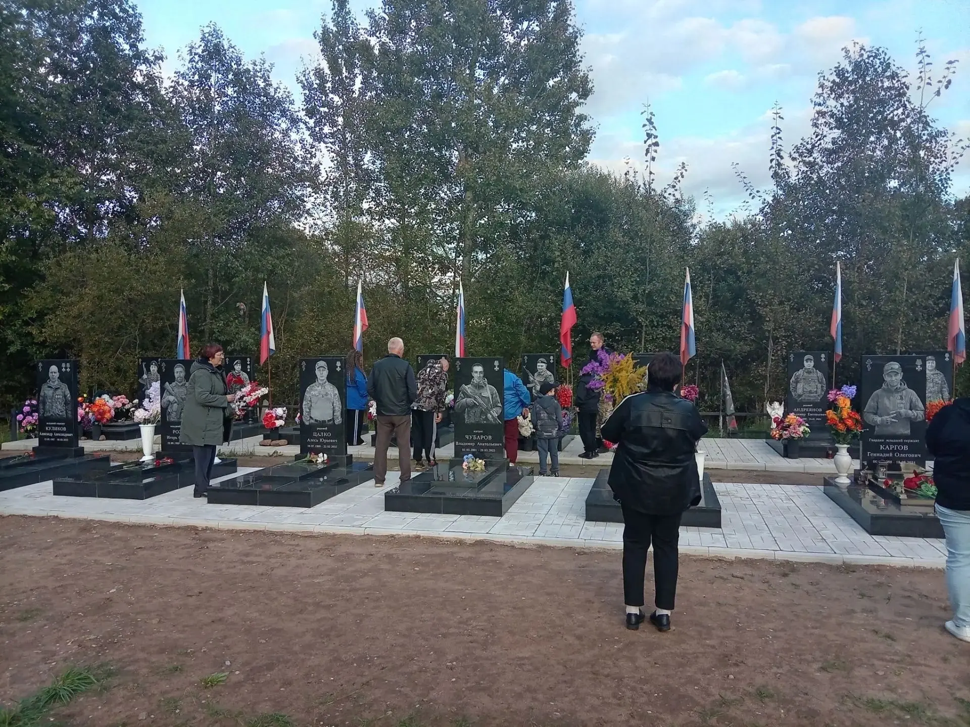 18 октября в 11:00 на Аллее Славы (новое кладбище, г. Осташков) пройдёт торжественное о...
