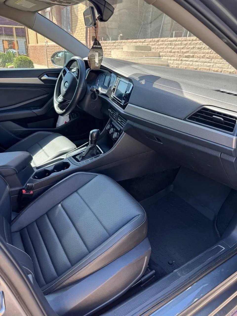 Продам Volkswagen Jetta 2021 года, 1.4 turbo, 150 л.с., 55 тыс. км, б/у, 1 950 000