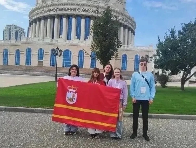 🎓🛠️ Смоленские студенты привезли со всероссийского слёта идеи, как продвигать рабочие...