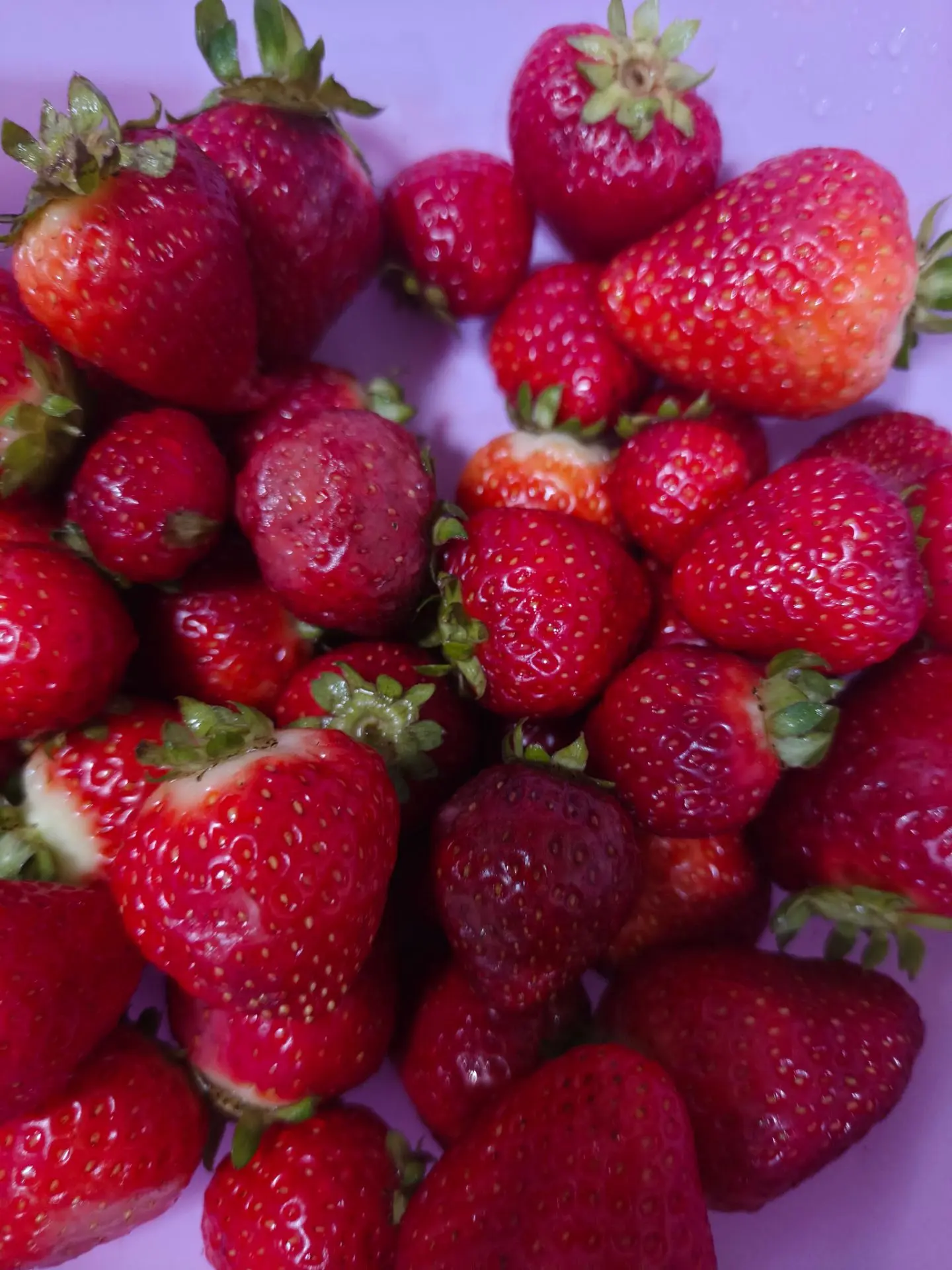Завтра в продаже свежая клубника 🍓