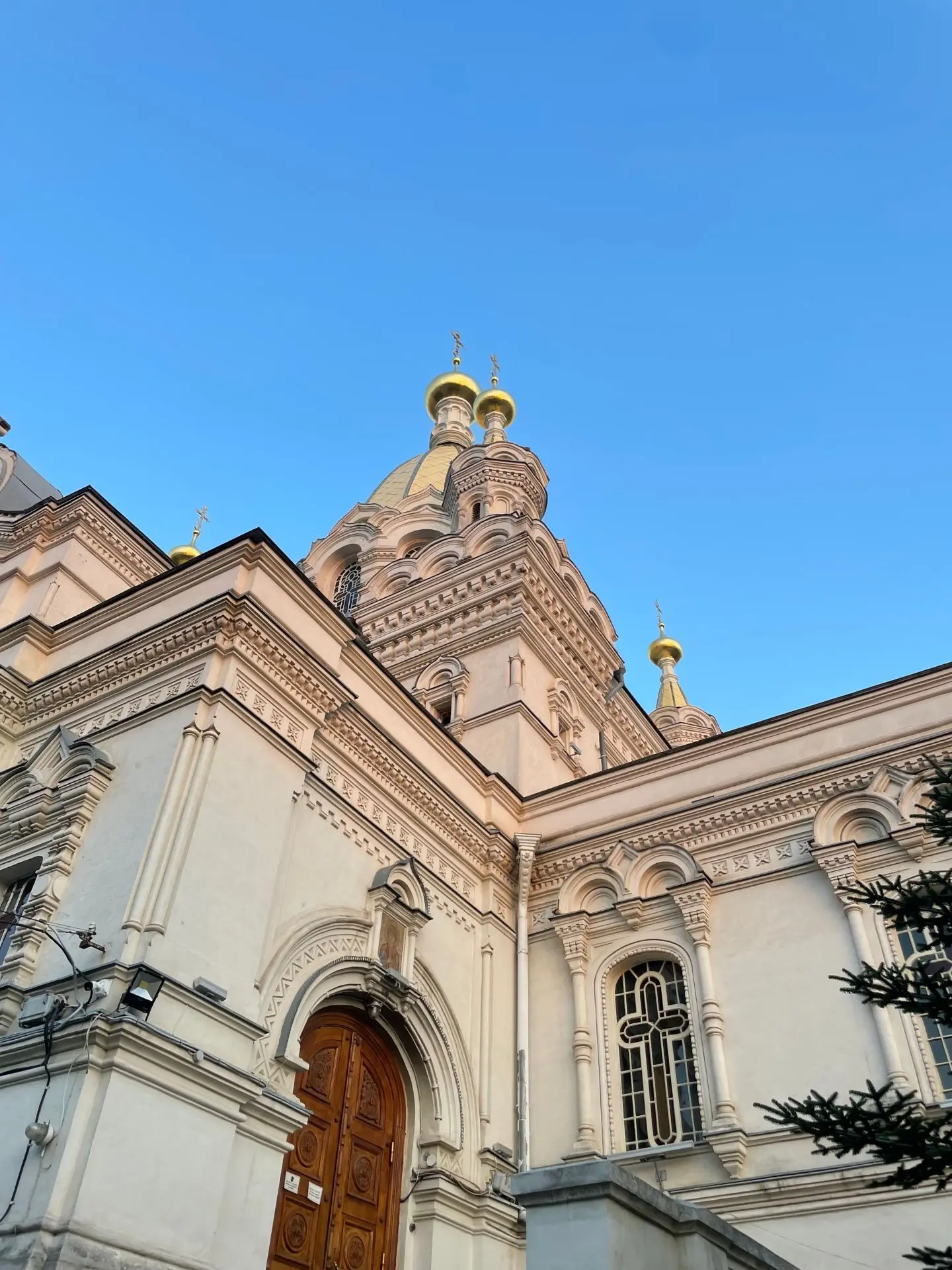 Дорогие братья и сестры!