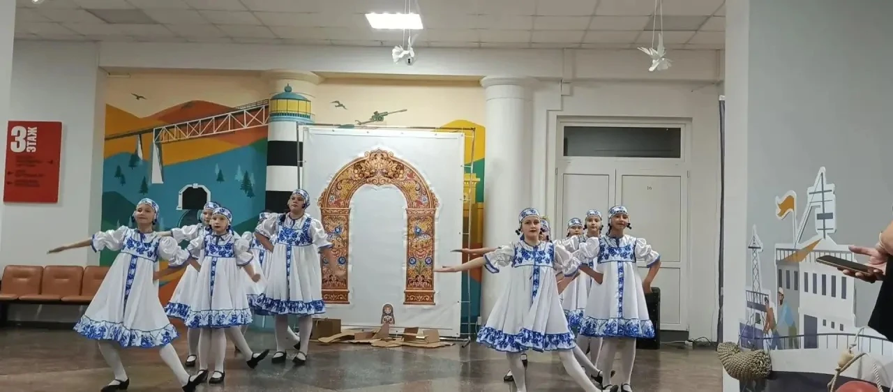 9 октября в Центральной районной библиотеке имени Ю. И. Николаева состоялся литературны...