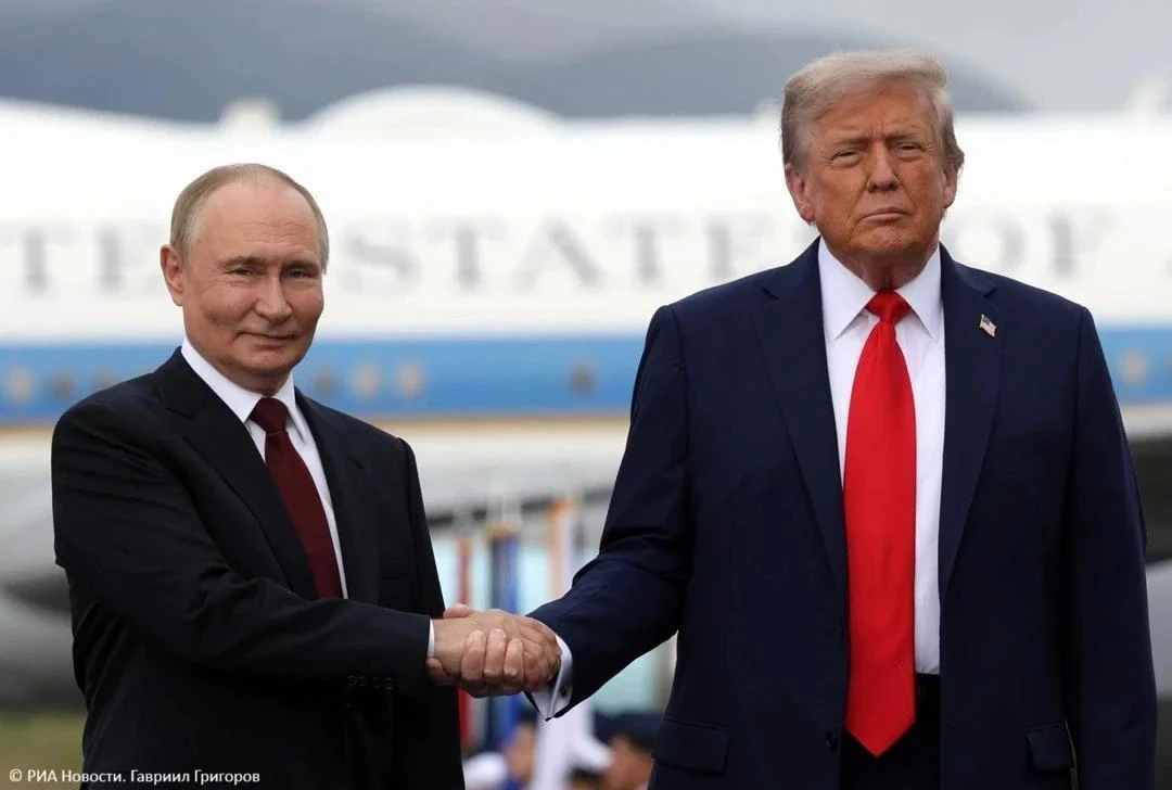 🇷🇺🤝🇺🇲 С начала второго срока главы США Владимир Путин и Дональд Трамп созванивалис...