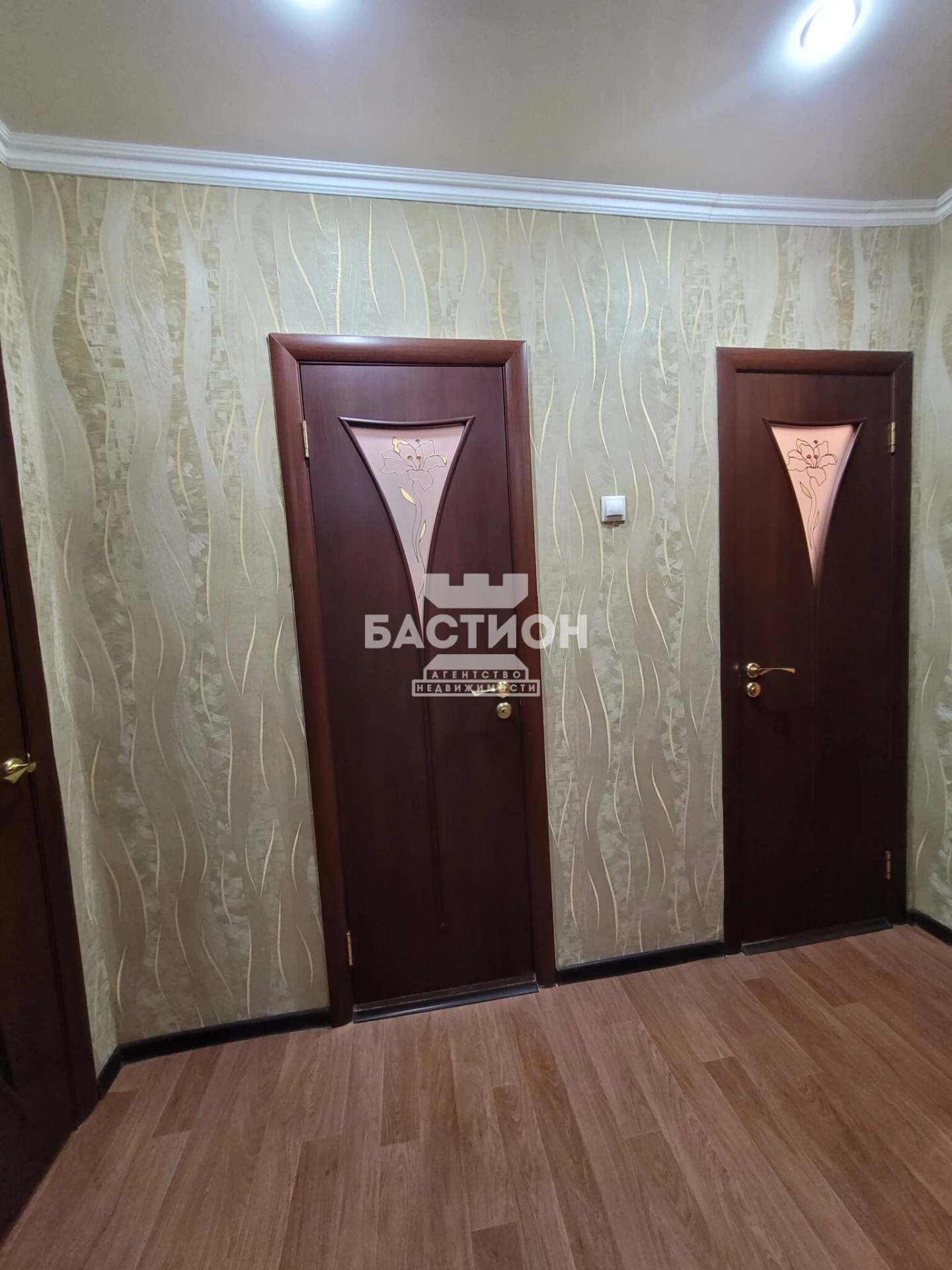 В продаже 3-х комнатная квартира  , Квартал Южный