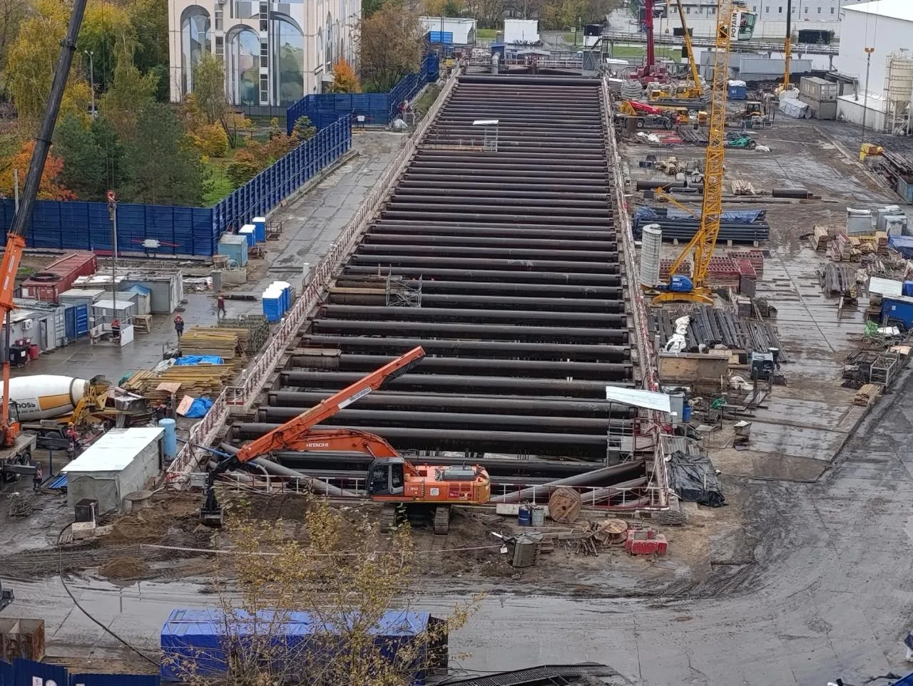 🚇 «Кленовый Бульвар» 🏭 Бирюлëвской линии