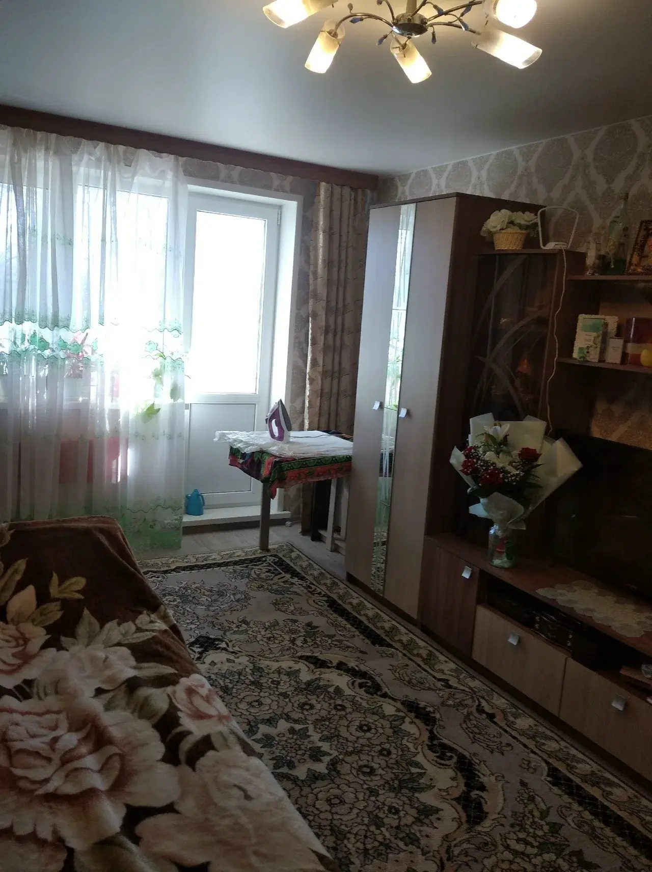 Сдам однокомнатную квартиру с мебелью и техникой аккуратным и чистоплотным жильцам без ...