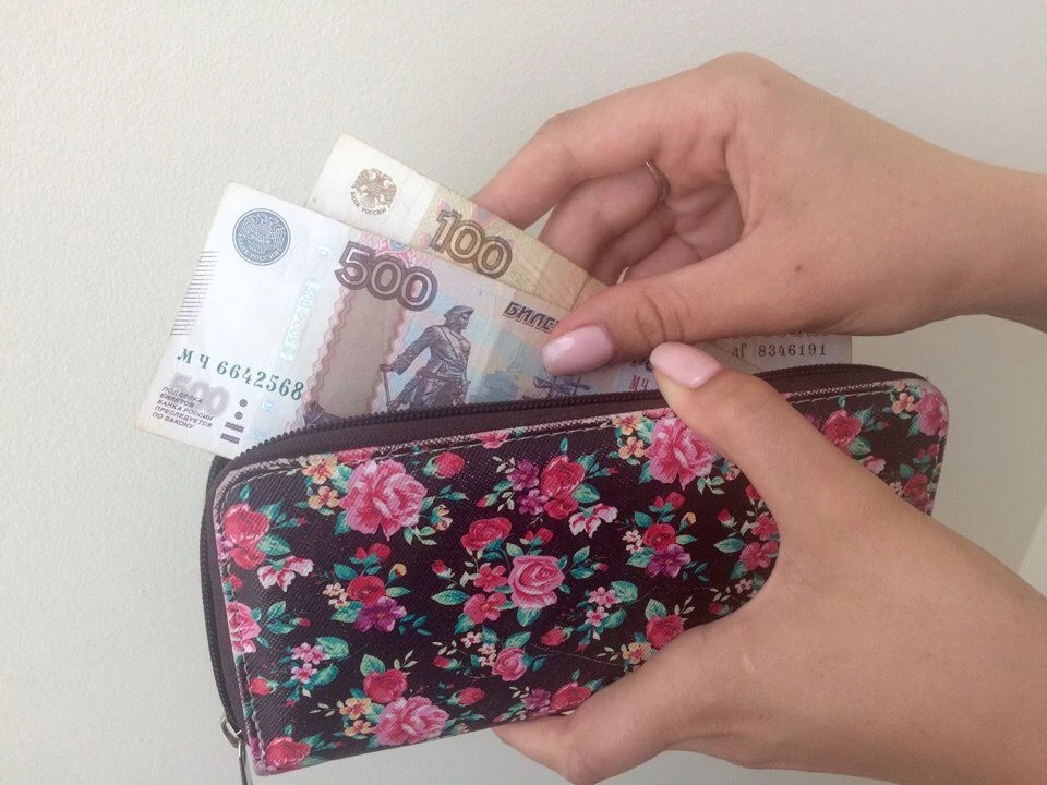 33-летняя жительница Оренбурга попалась на удочку мошенников при покупке щенка. По данн...
