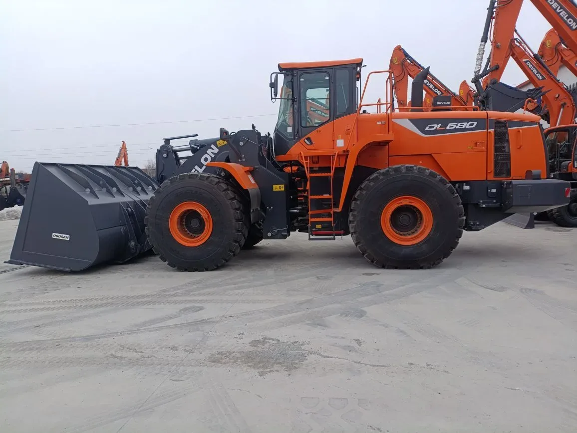 🚜 DEVELON DL580-5 — фронтальный погрузчик к продаже